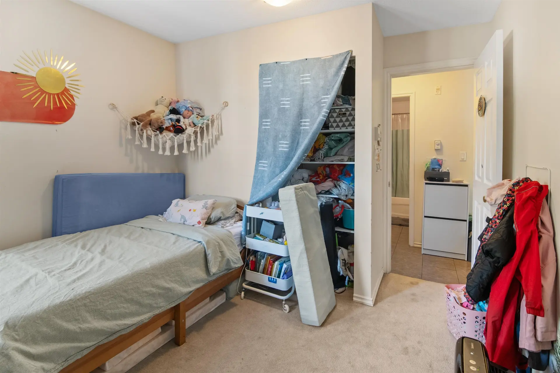 #PH1 120 Garden Drive - Image 8