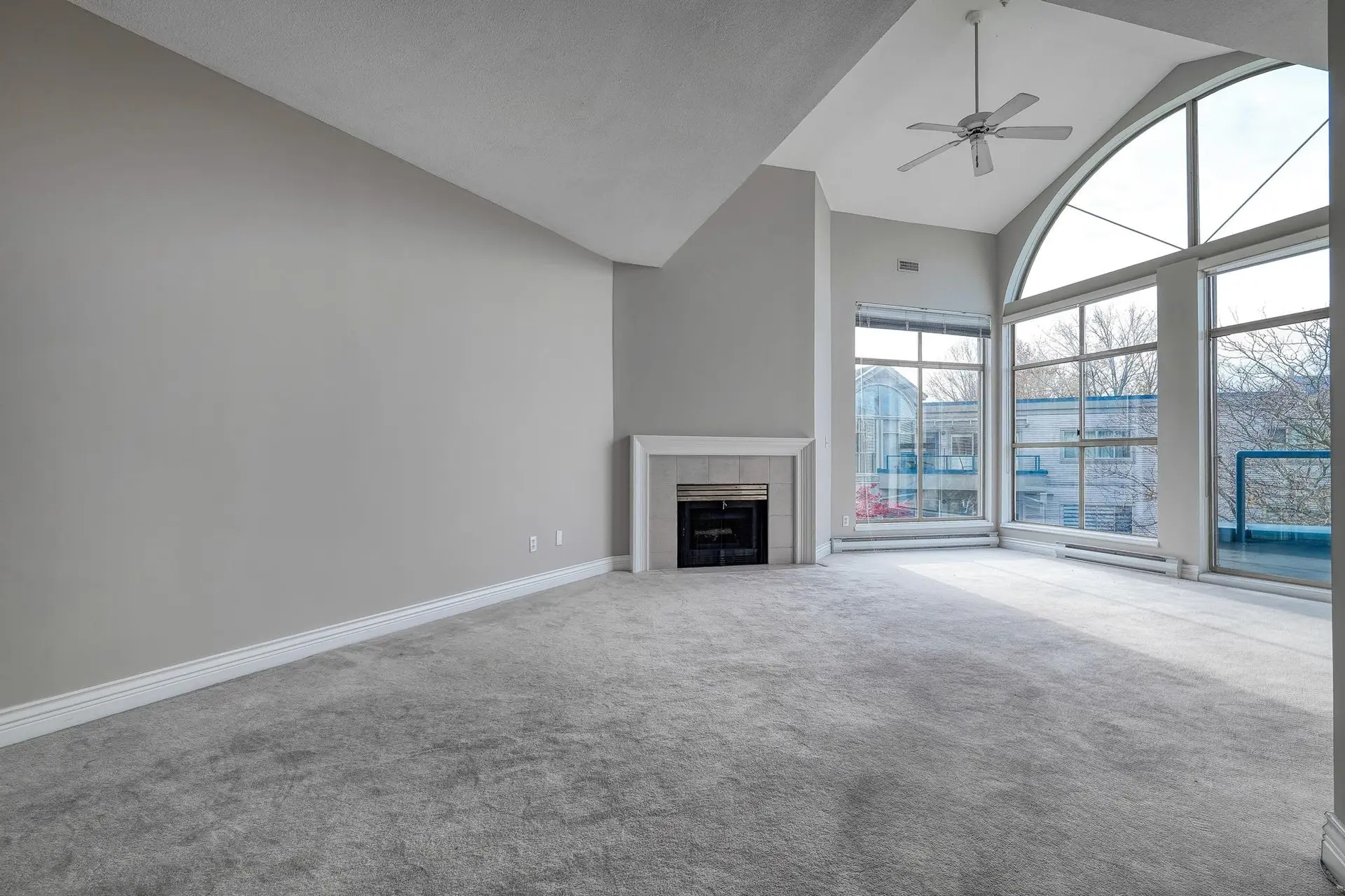 #304 4753 W River Road - Image 9