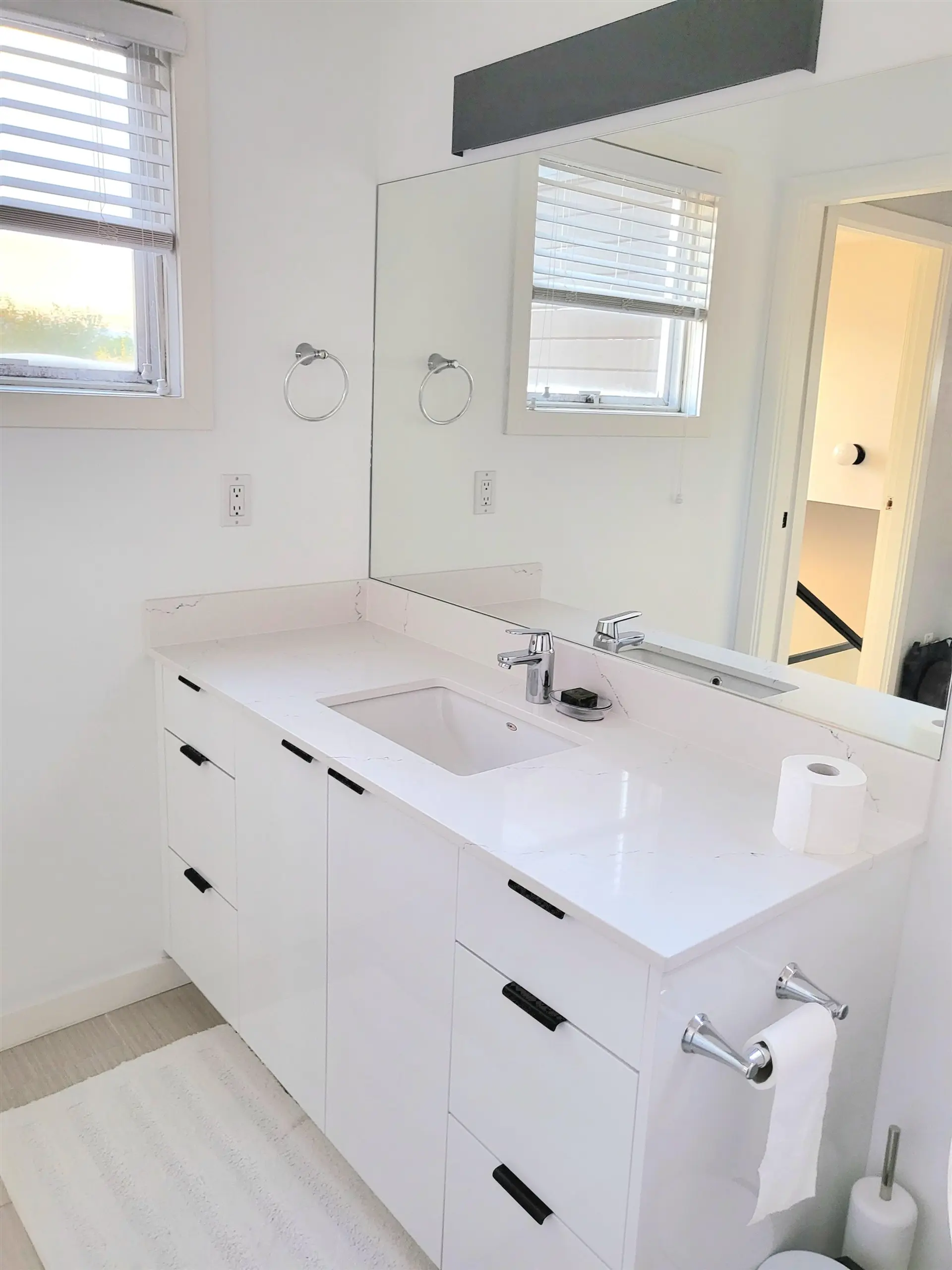 1588 E 41st Avenue - Image 13