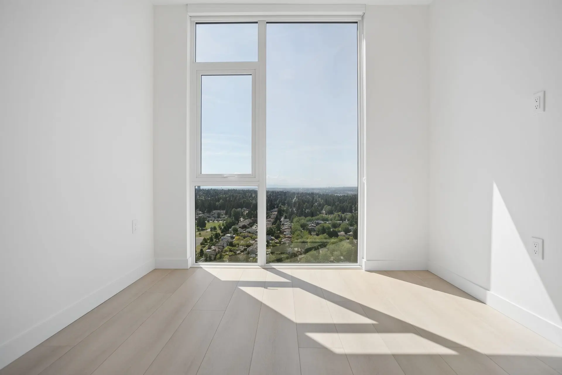 #2305 13573 98a Avenue - Image 4