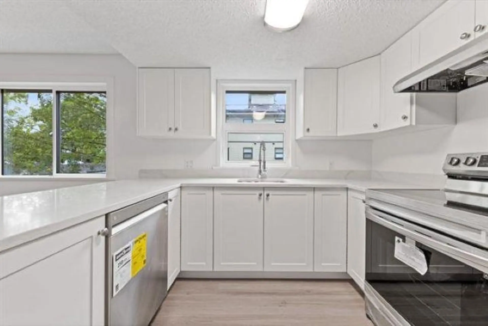 #204 7120 133 Street - Image 8