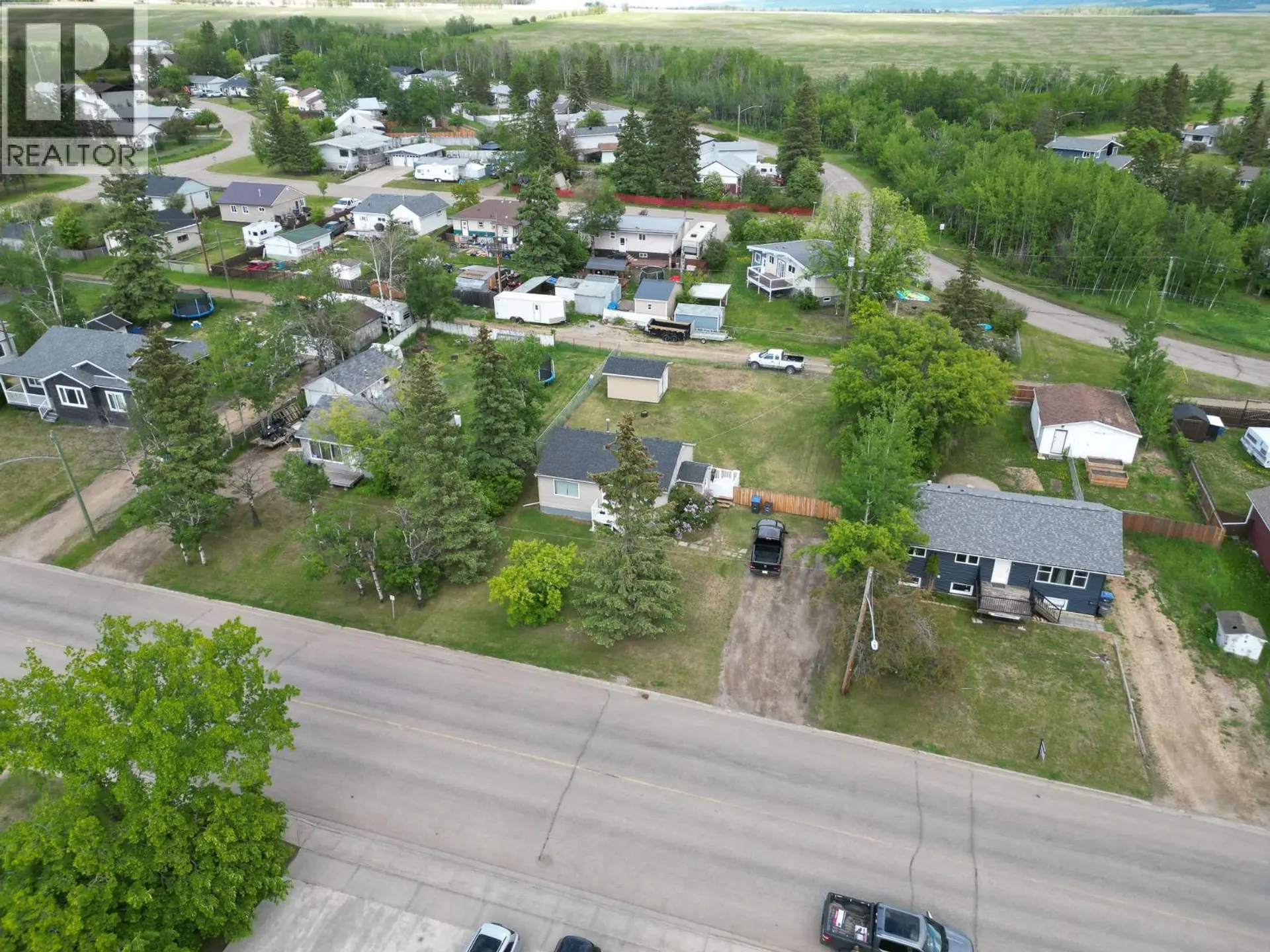 9116 8 Street - Image 13
