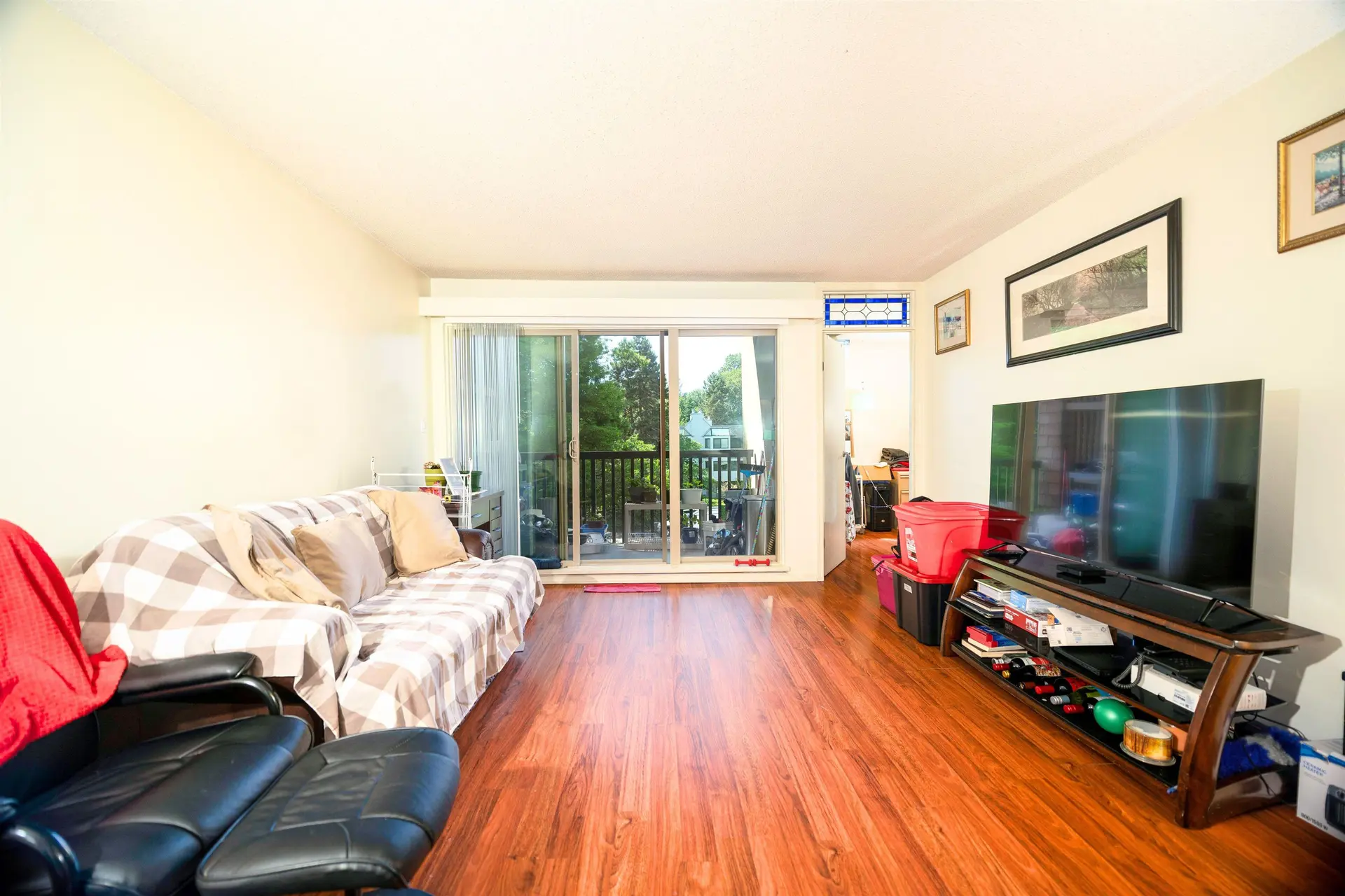 #307 9857 Manchester Drive - Image 4