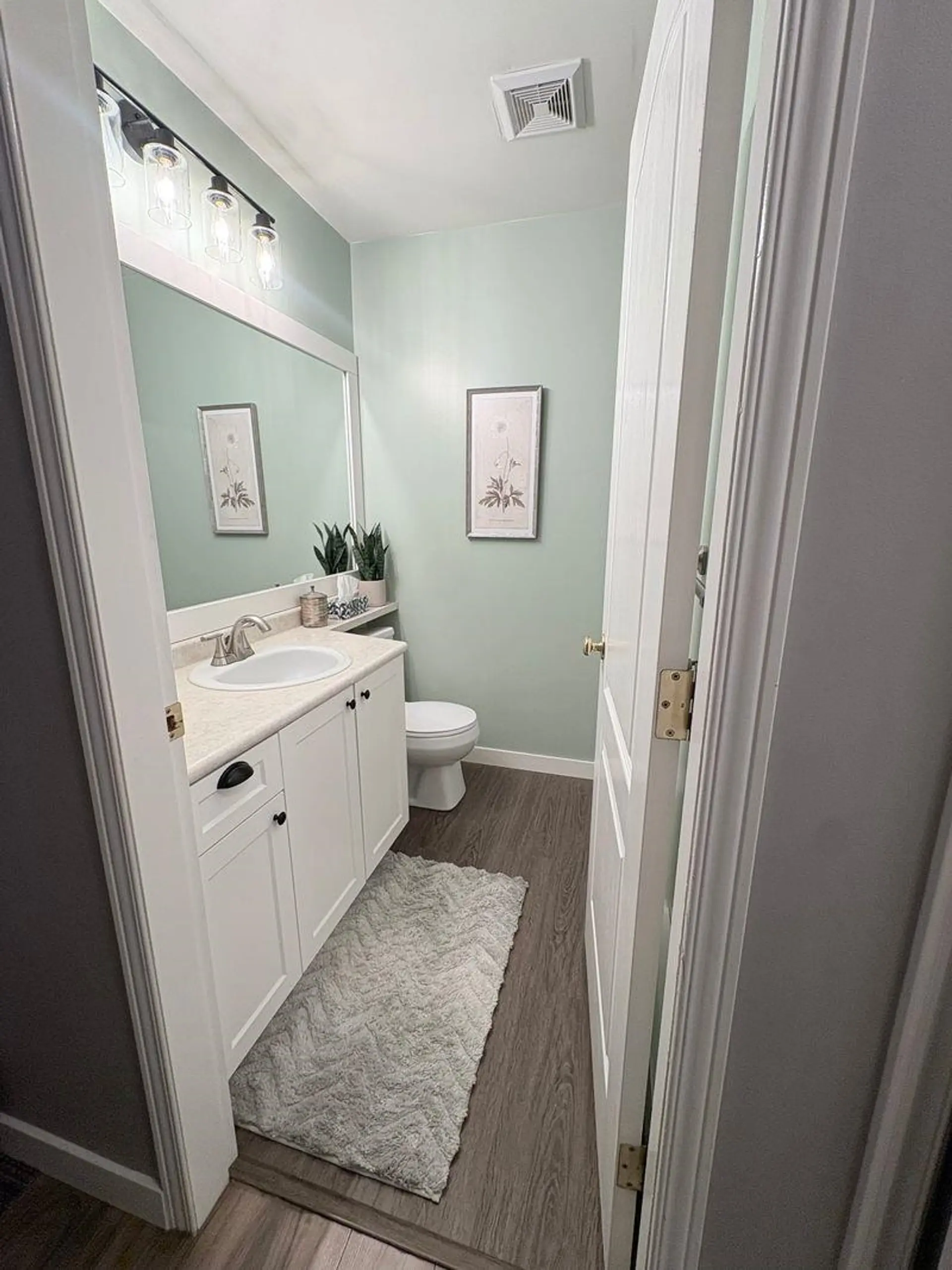 #402 888 Gauthier Avenue - Image 14