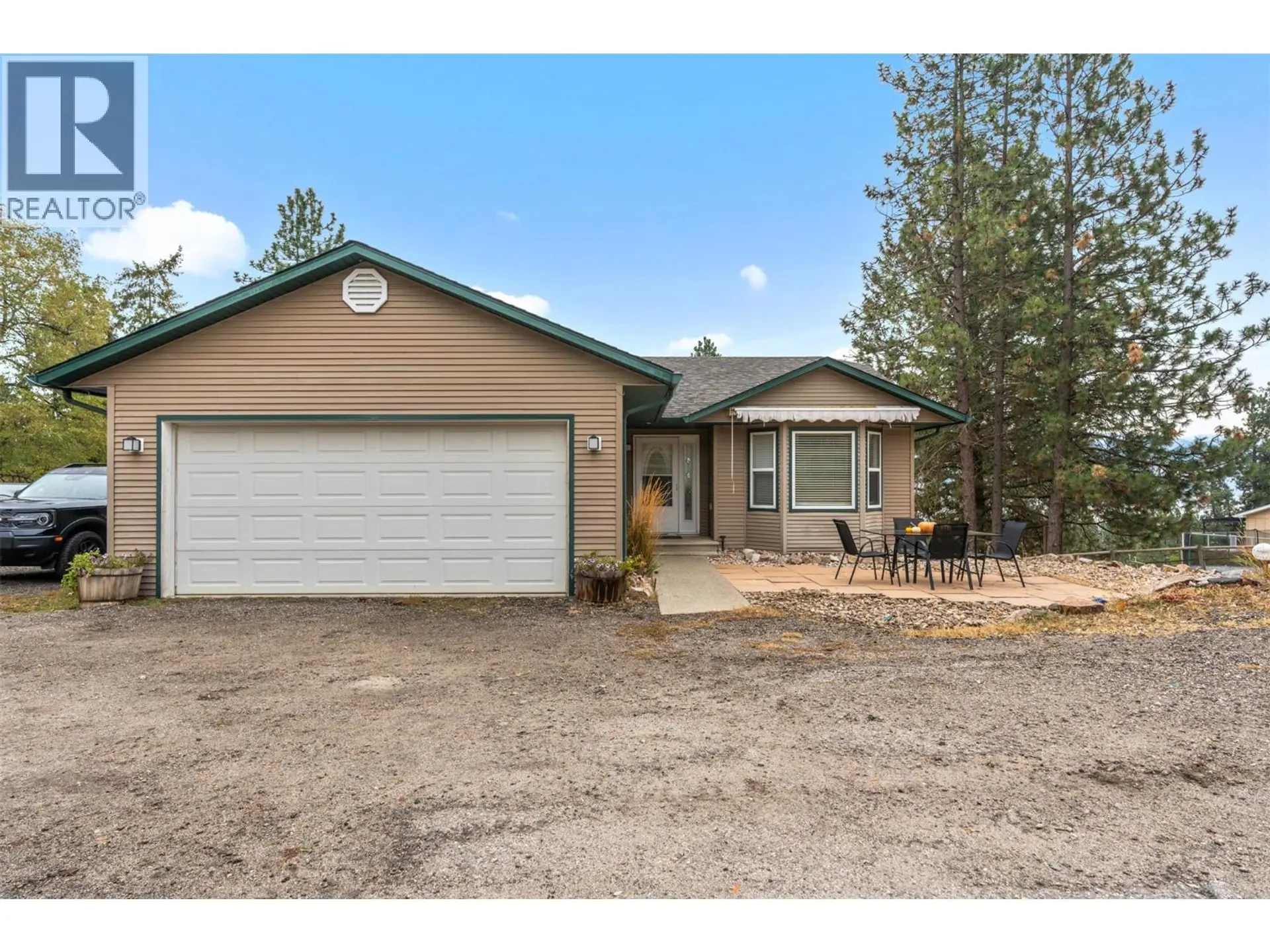 Property at 4666 Grandview Flats Road N, Spallumcheen, BC