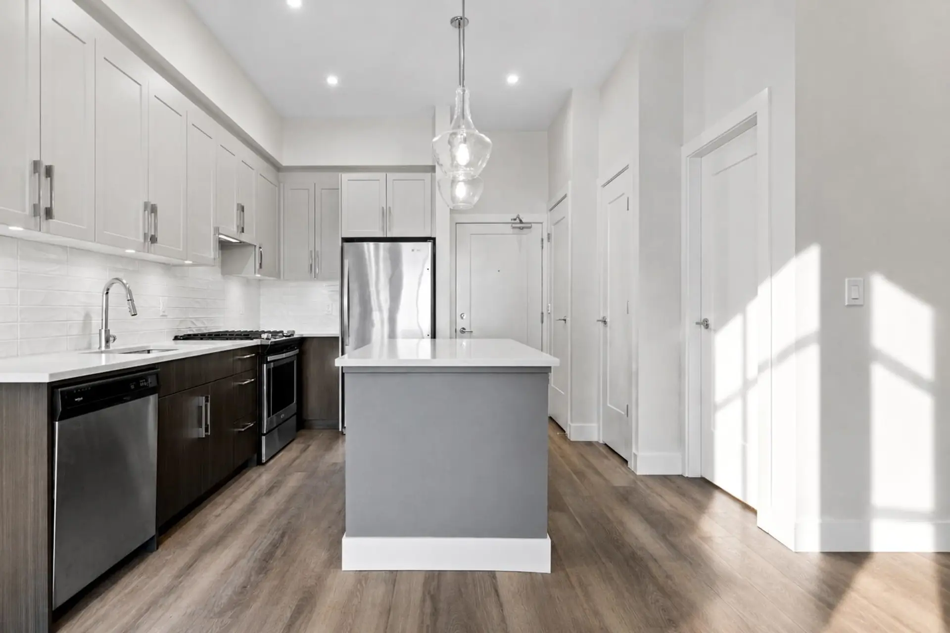 #602 32838 Ventura Avenue - Image 6