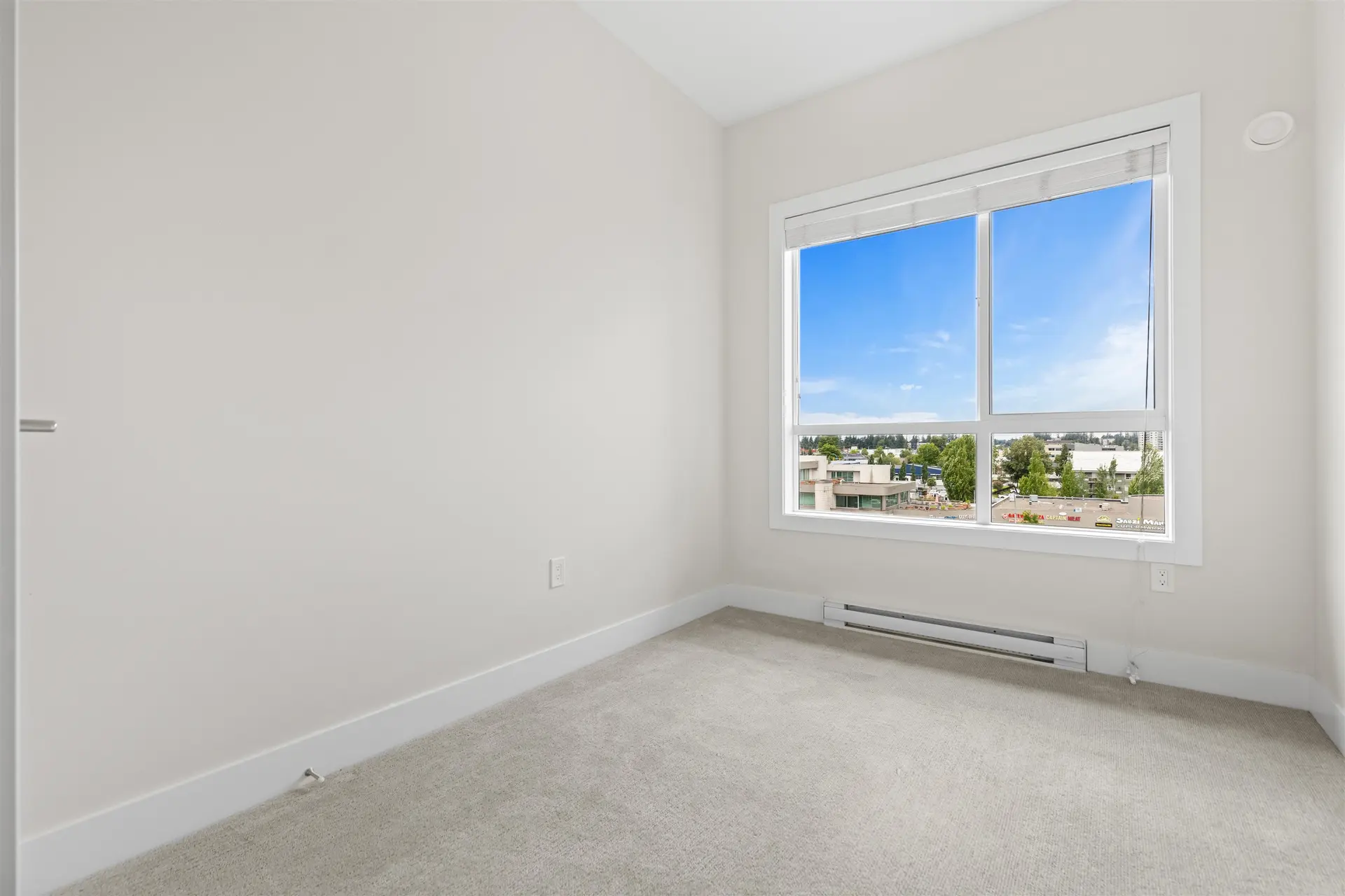 #602 32838 Ventura Avenue - Image 10