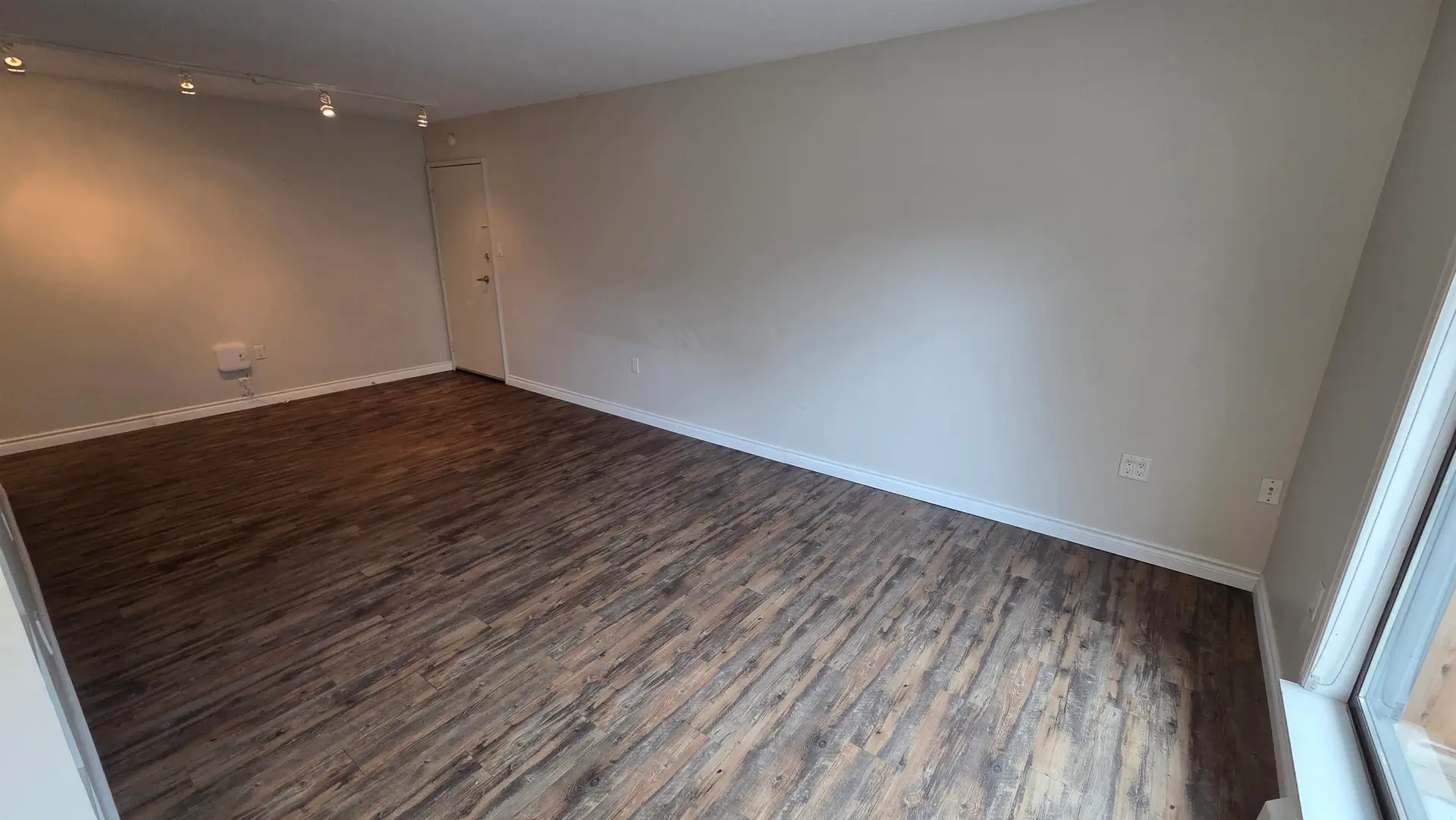 #142 8091 Ryan Road - Image 3