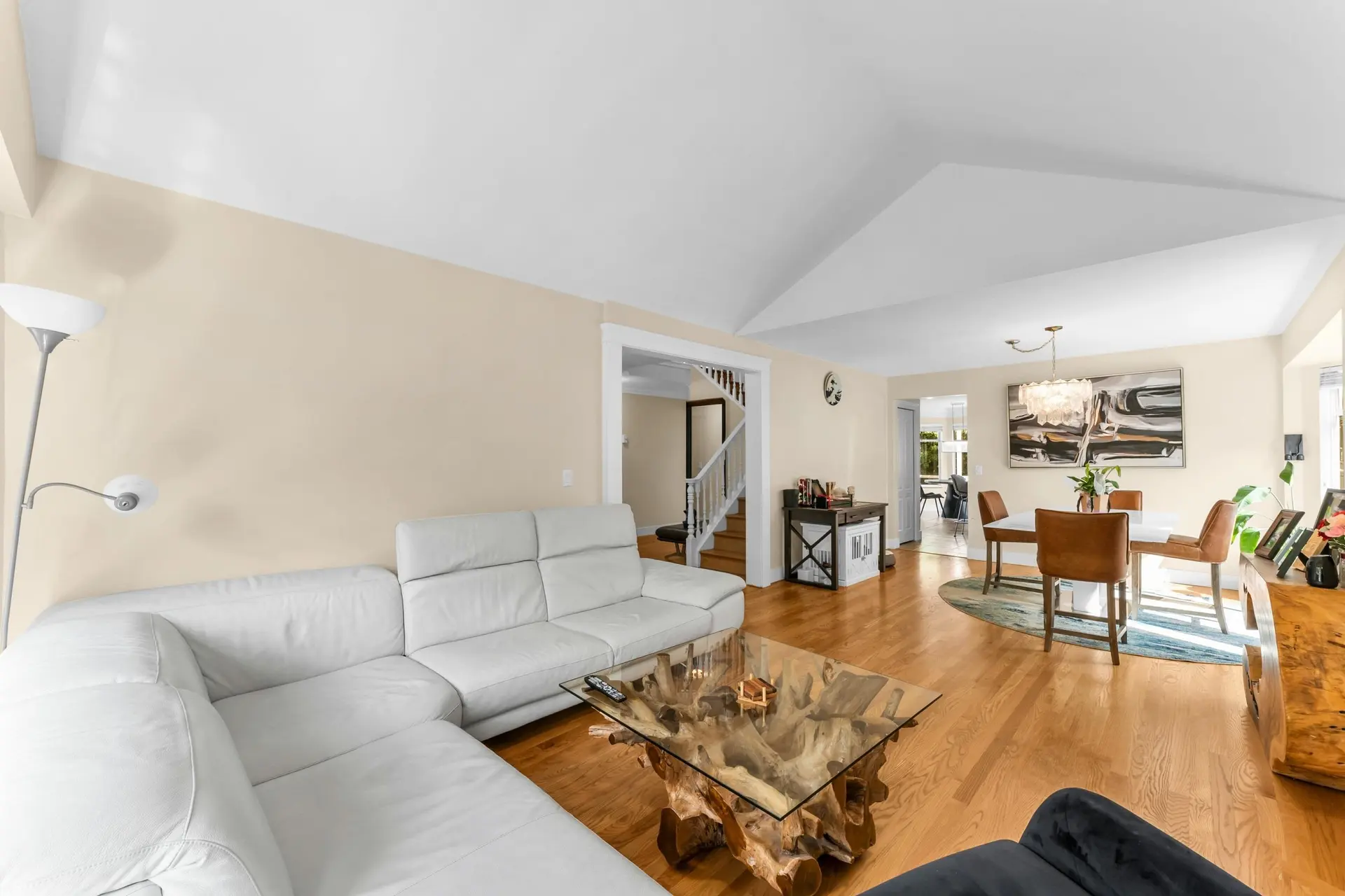 15295 111a Avenue - Image 3