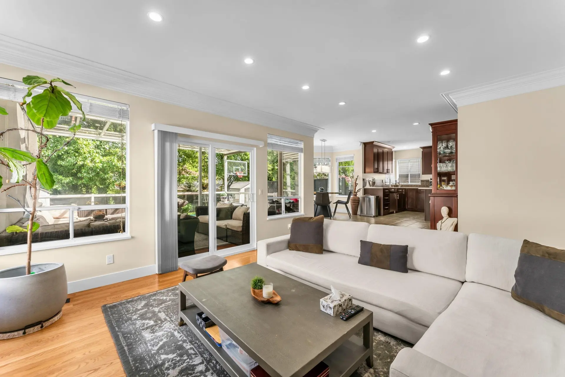 15295 111a Avenue - Image 10