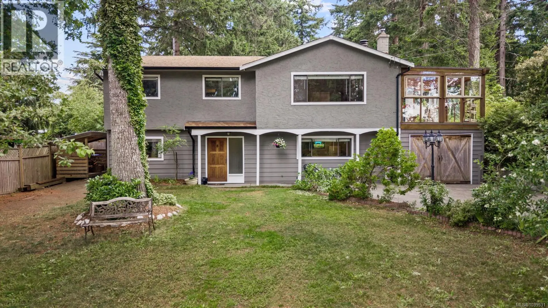 Property at 1506 Chinook Dr, Comox, BC