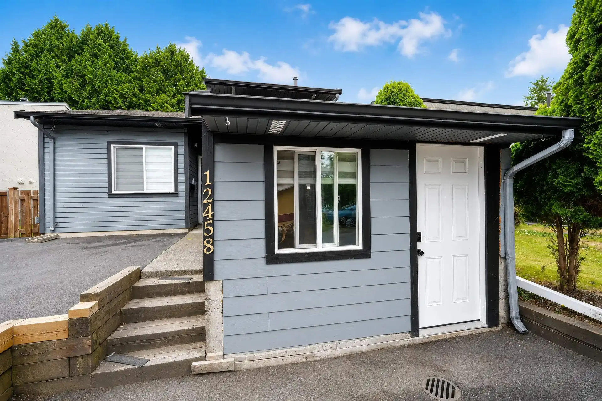 12458 76b Avenue - Image 2