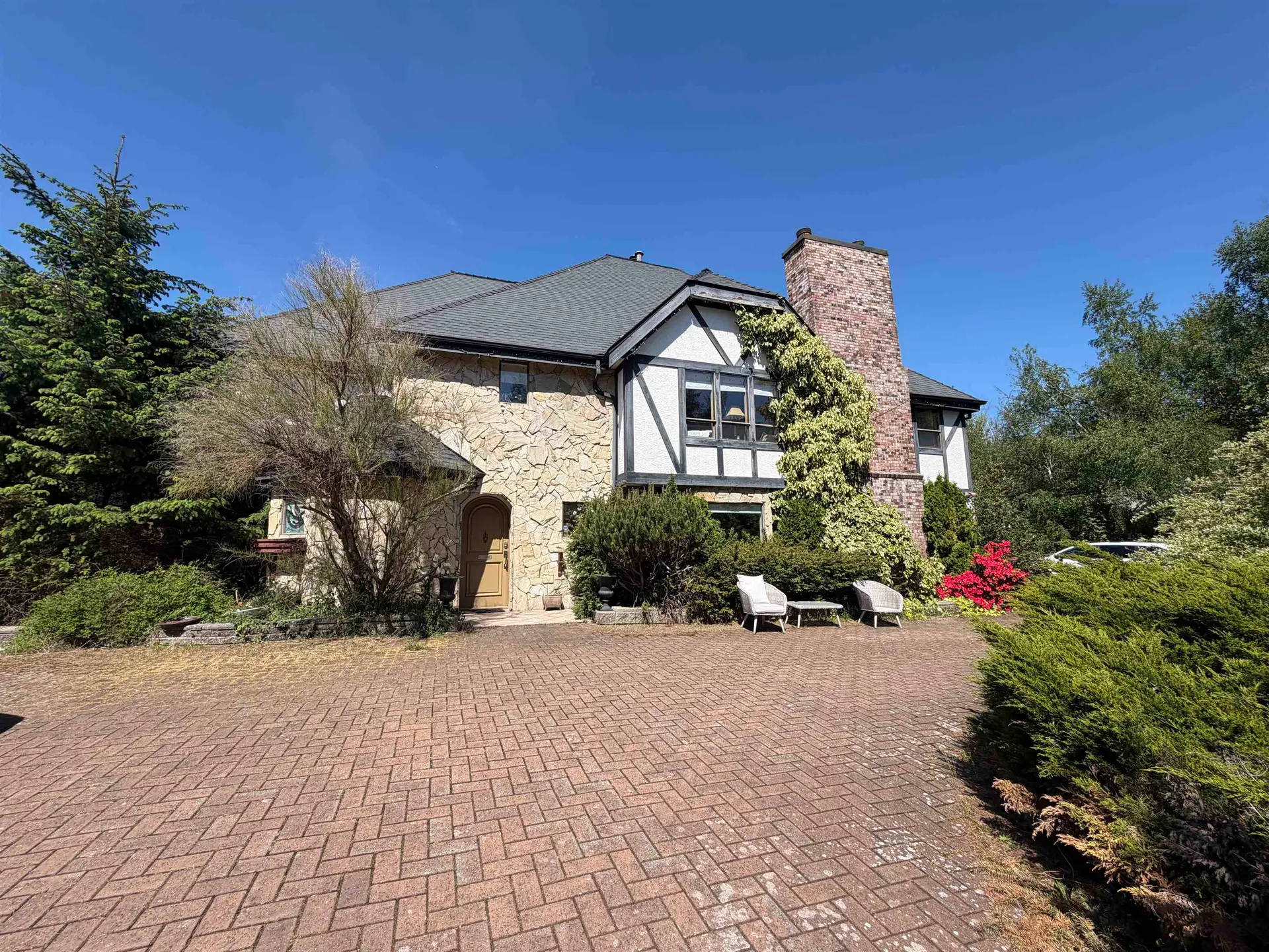 10591 Granville Avenue - Image 2