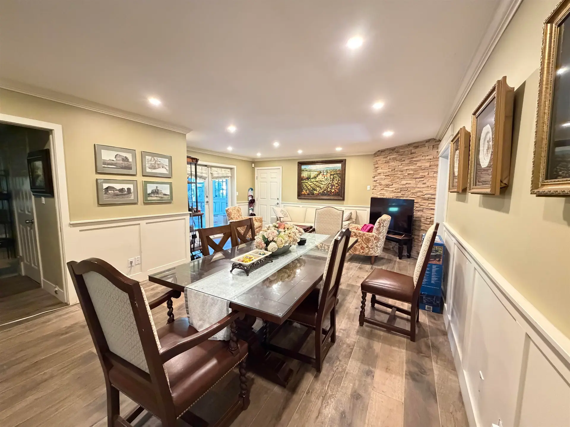 10591 Granville Avenue - Image 5