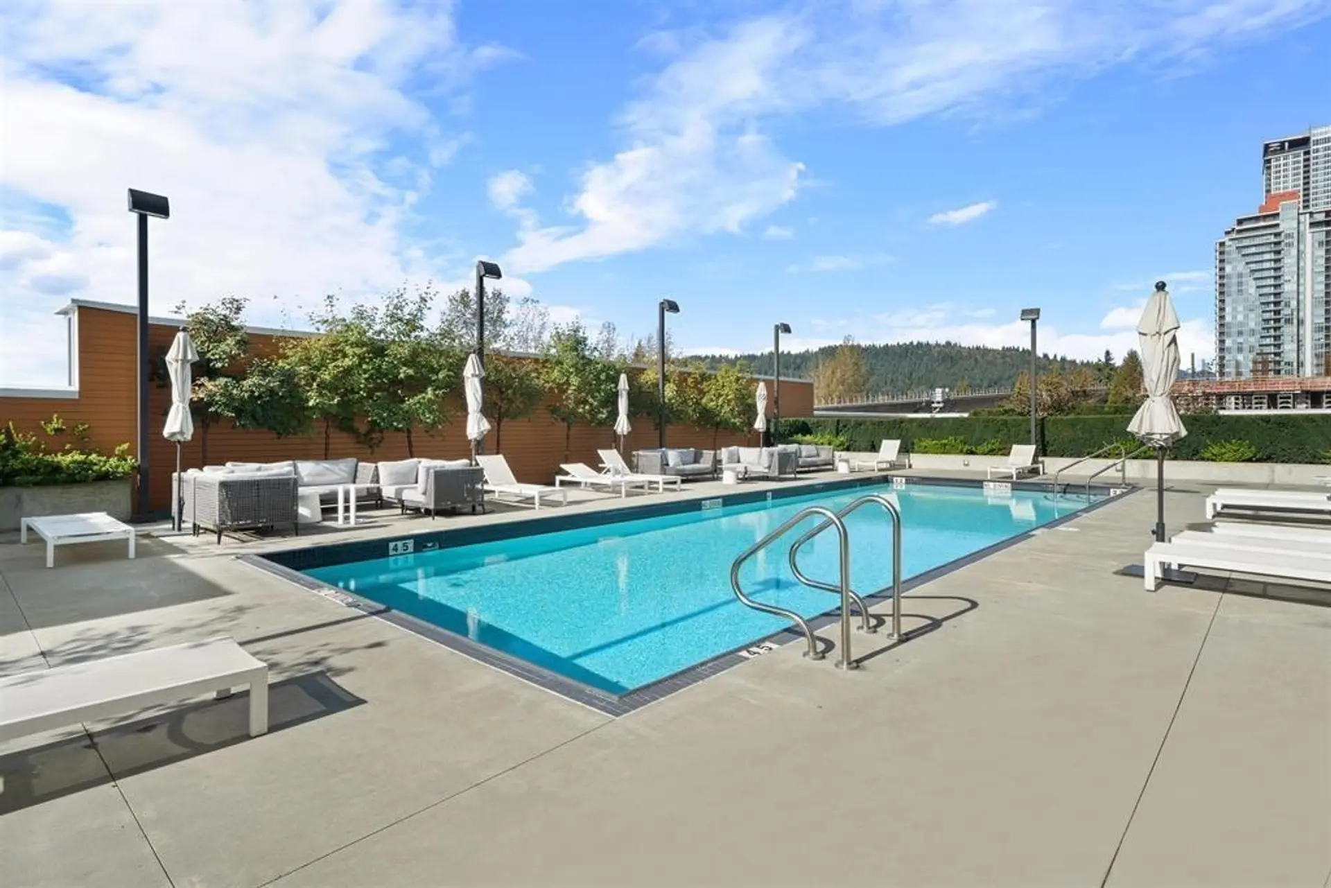 #2408 652 Whiting Way - Image 18
