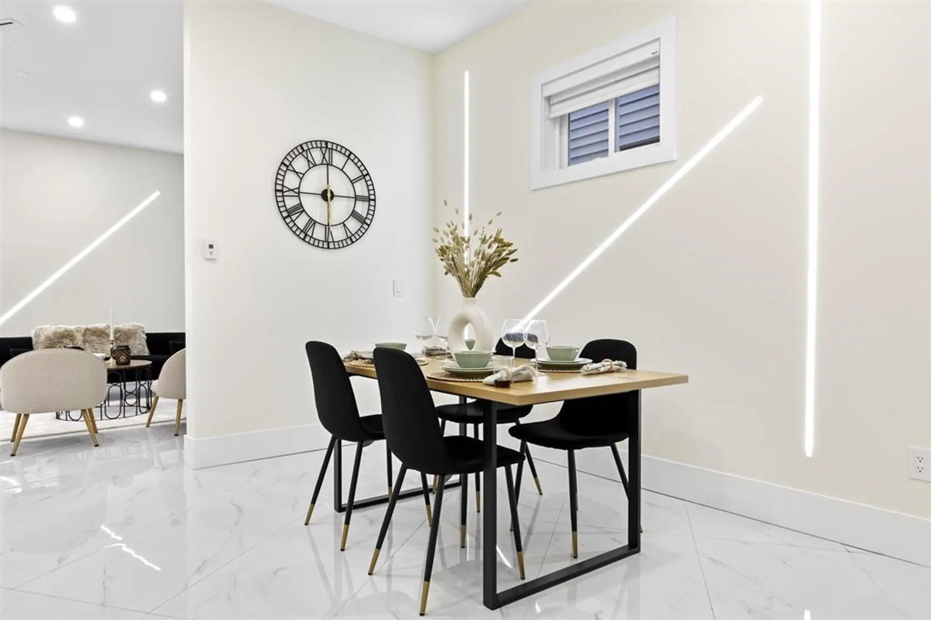 5808 137b Street - Image 3