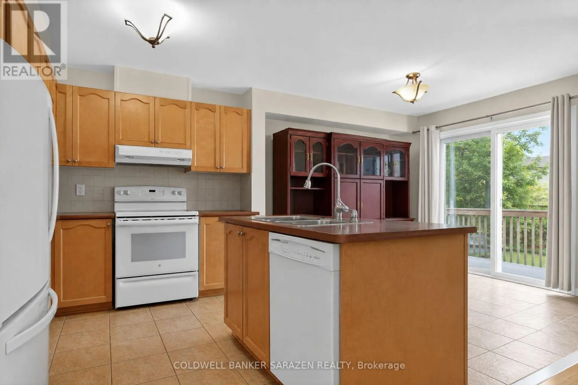 7 BARNSTONE DRIVE - Image 9