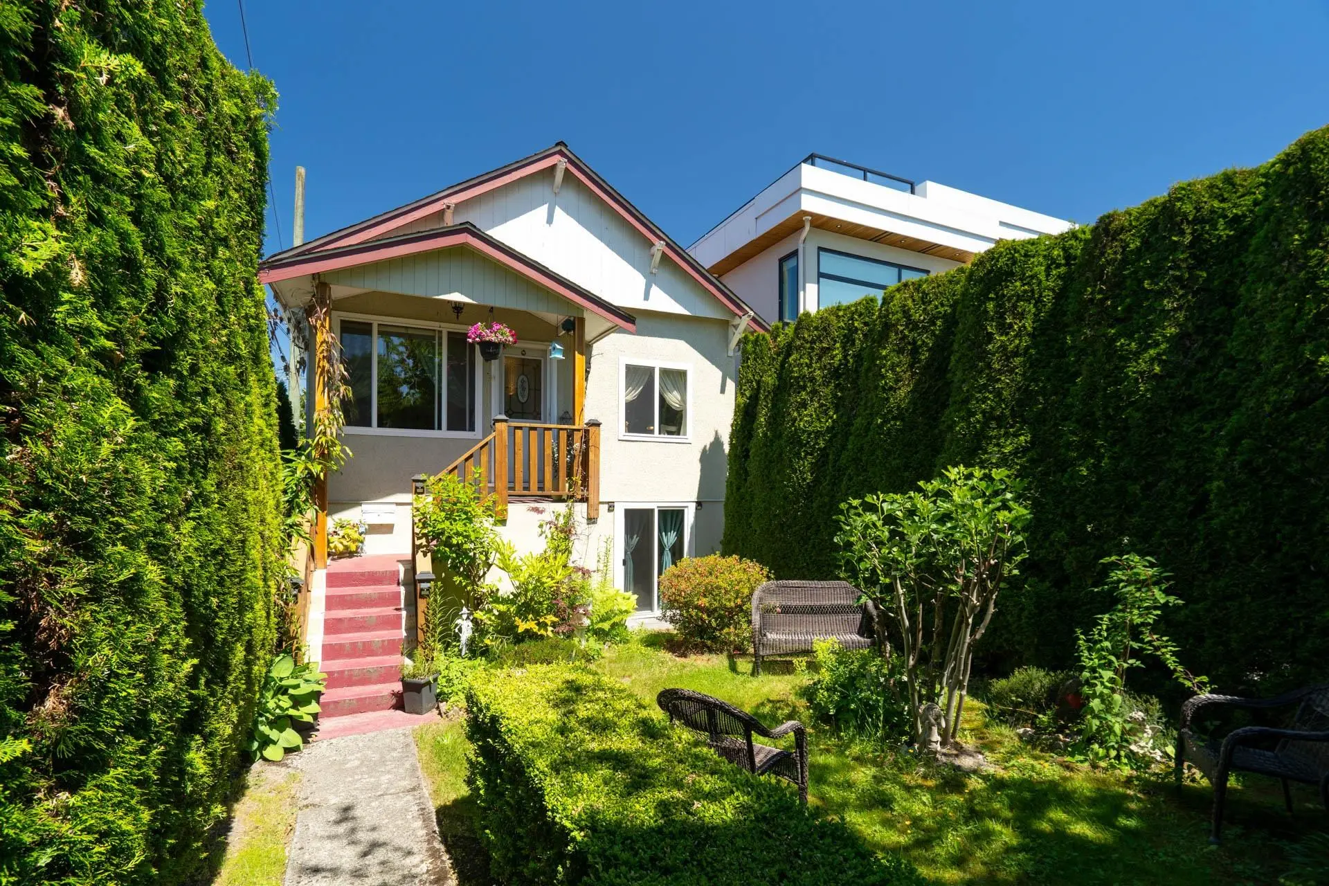 Property at 219 E 38th Avenue, Vancouver, BC