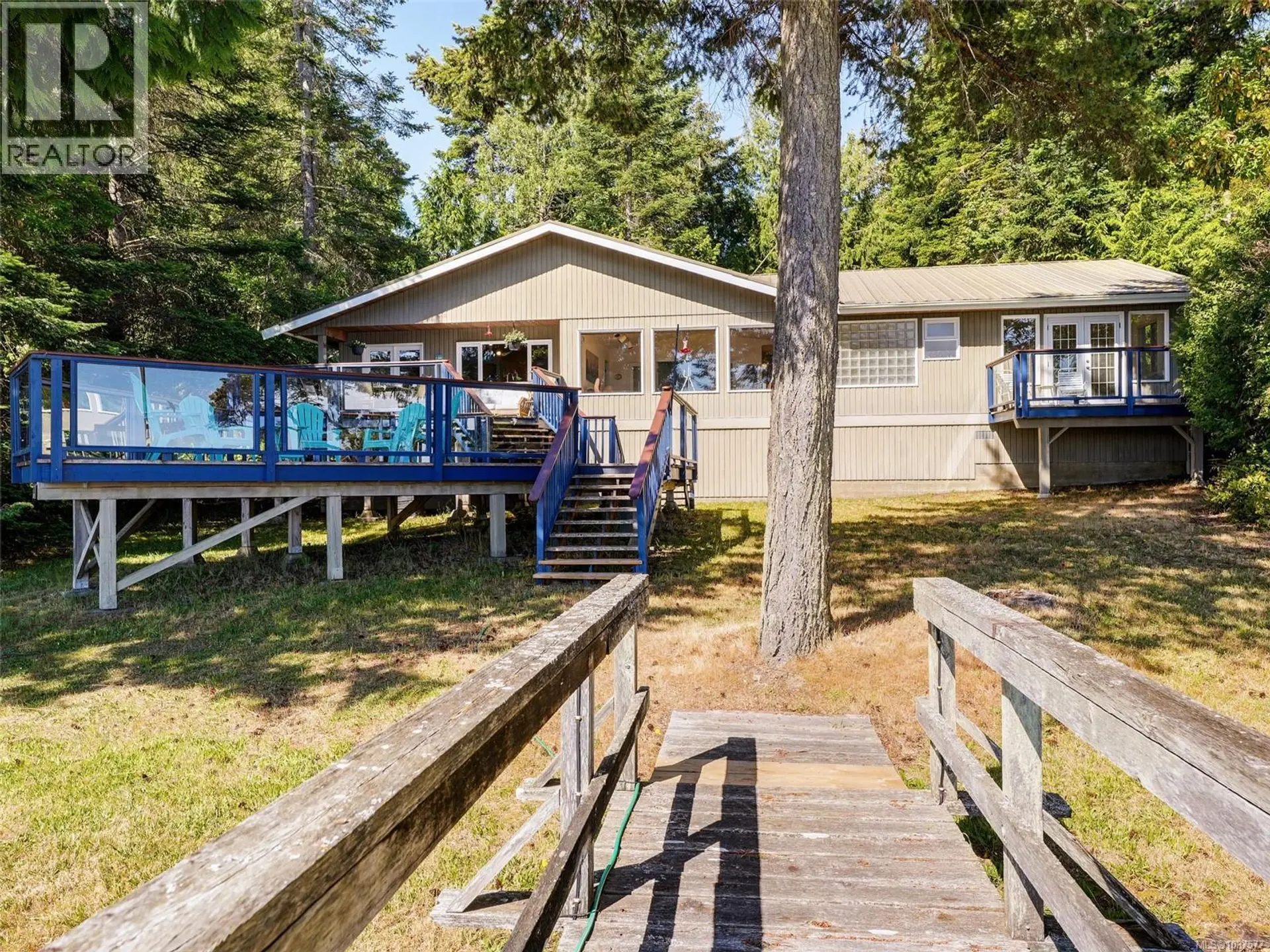 Property at 85 McKenzie Cres, Piers Island, BC