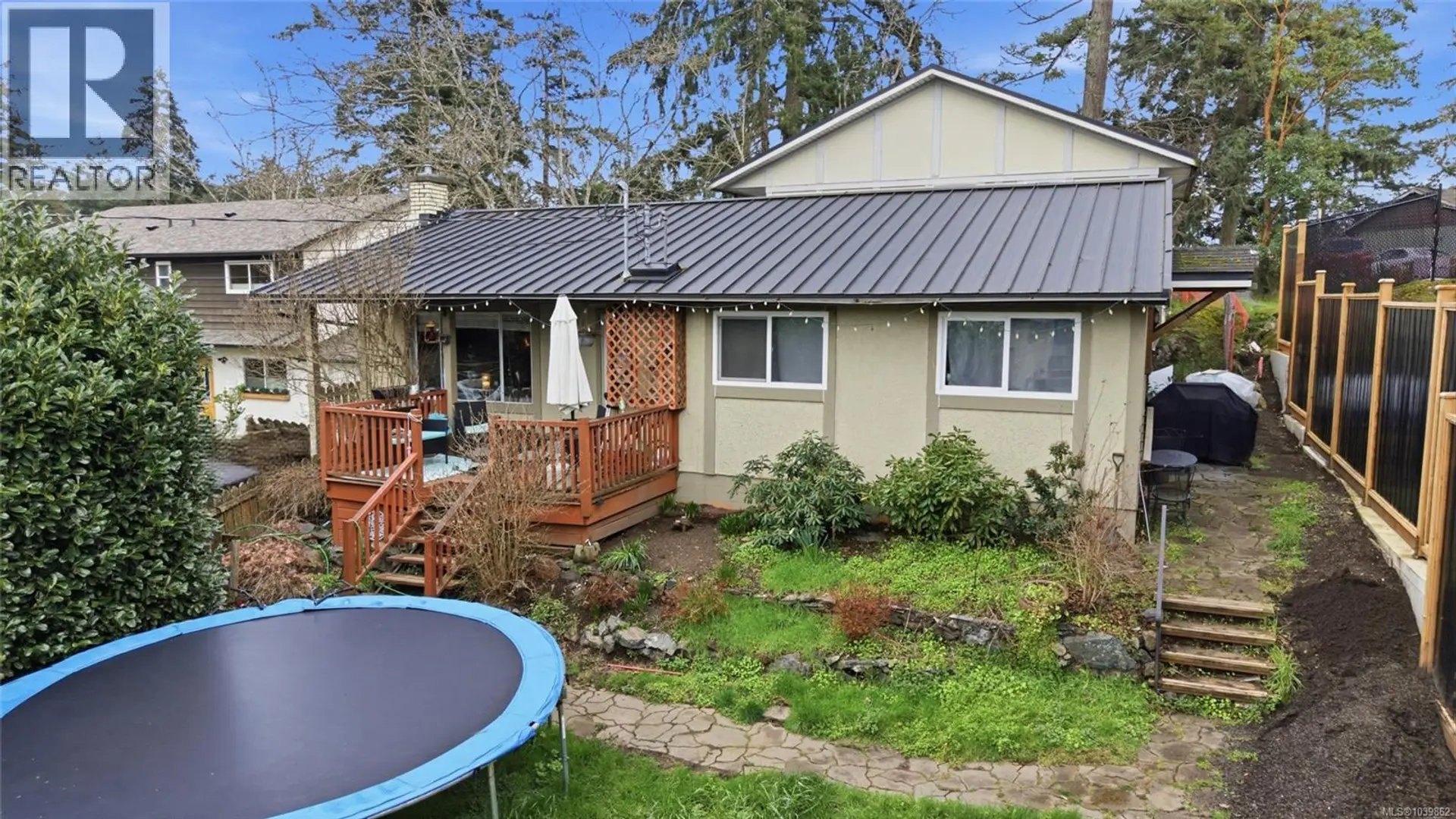 Property at 661 Marlisa Pl, Langford, BC