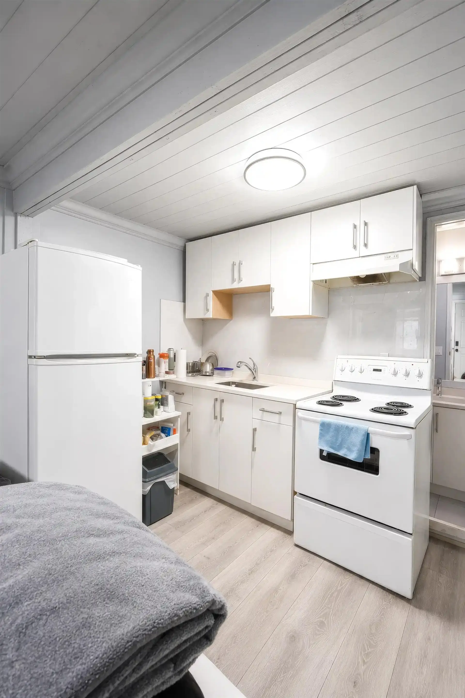 12458 76b Avenue - Image 13