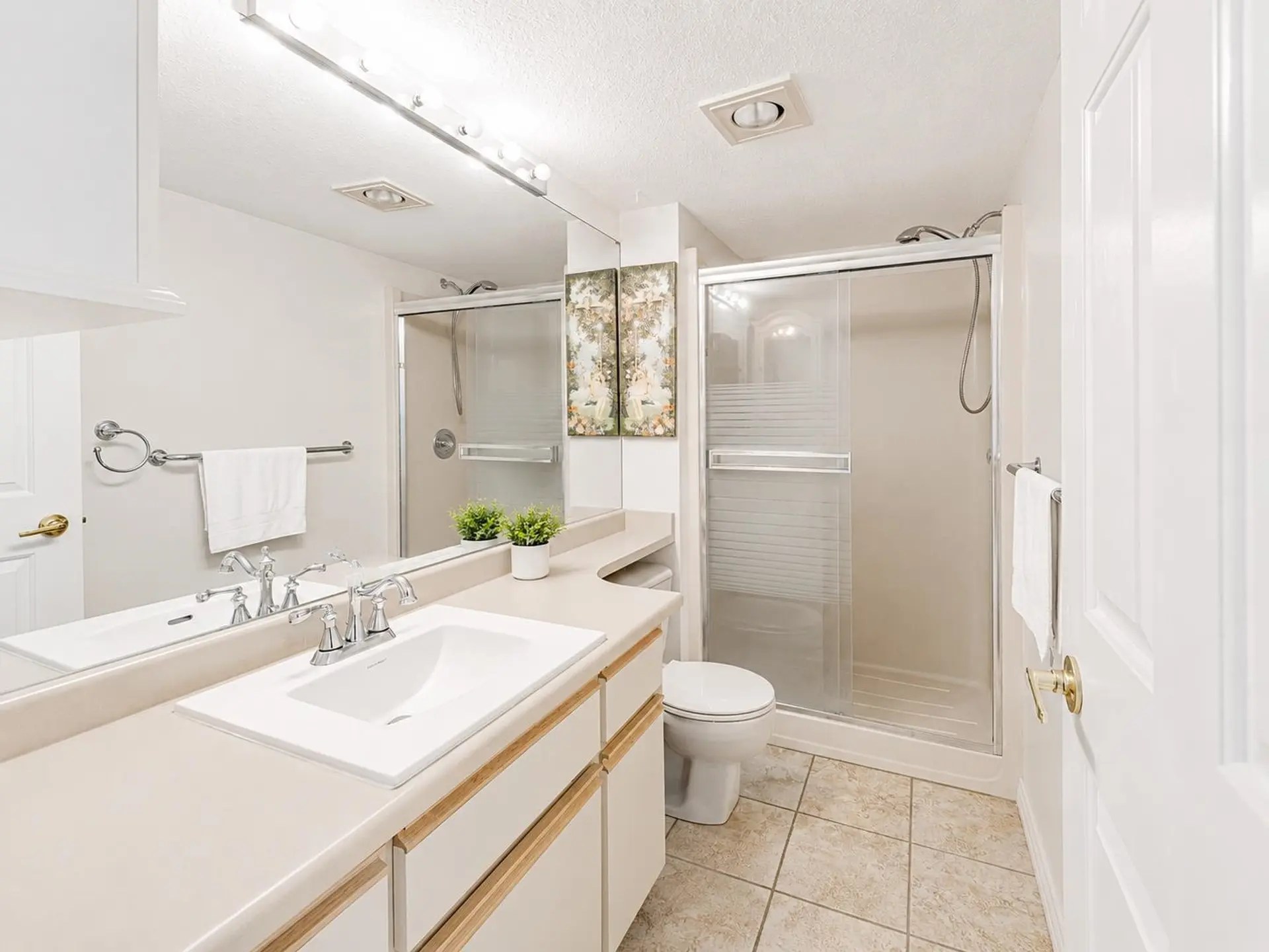 #252 8600 Lansdowne Road - Image 13