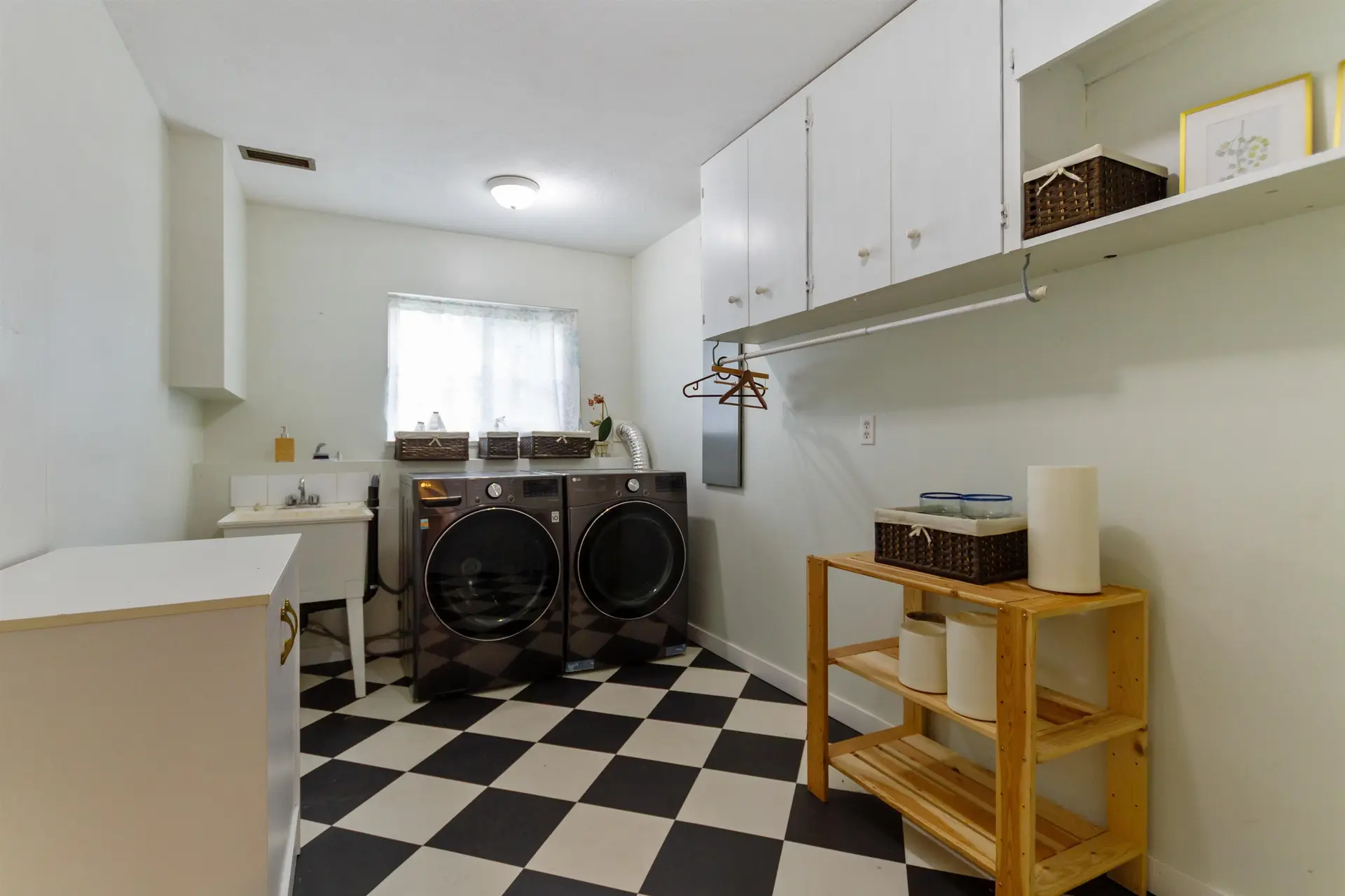 18312 59a Avenue - Image 15