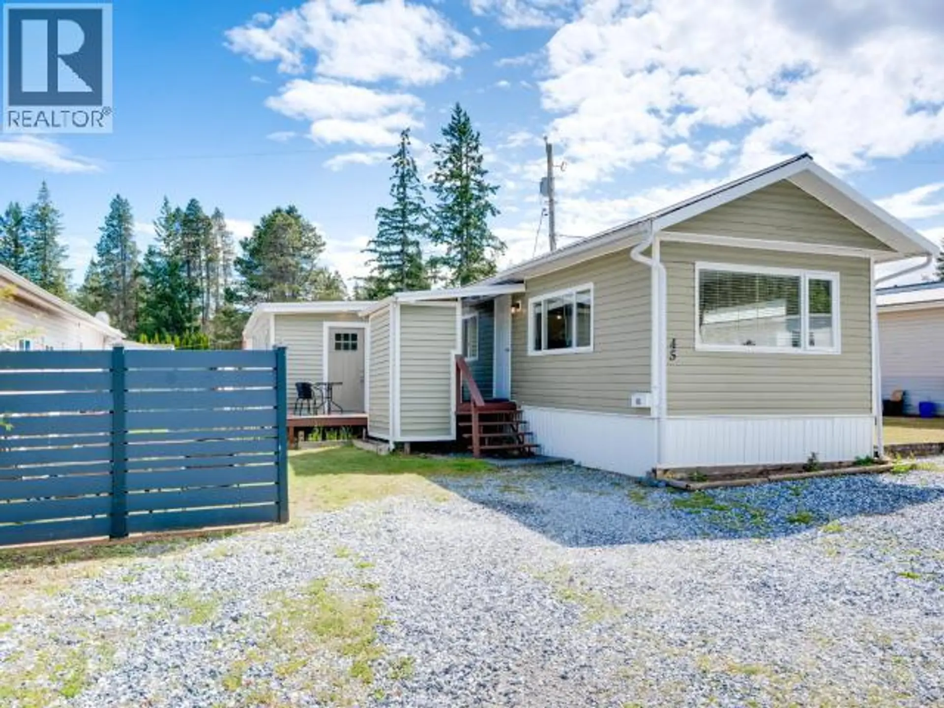 Property at 45-4500 CLARIDGE ROAD, Powell River, BC