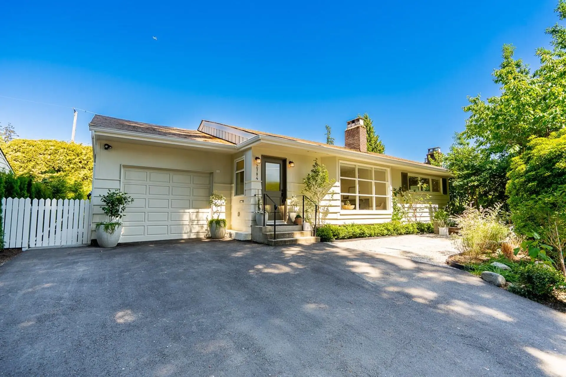 Property at 2784 Crescentview Drive, North Vancouver, BC