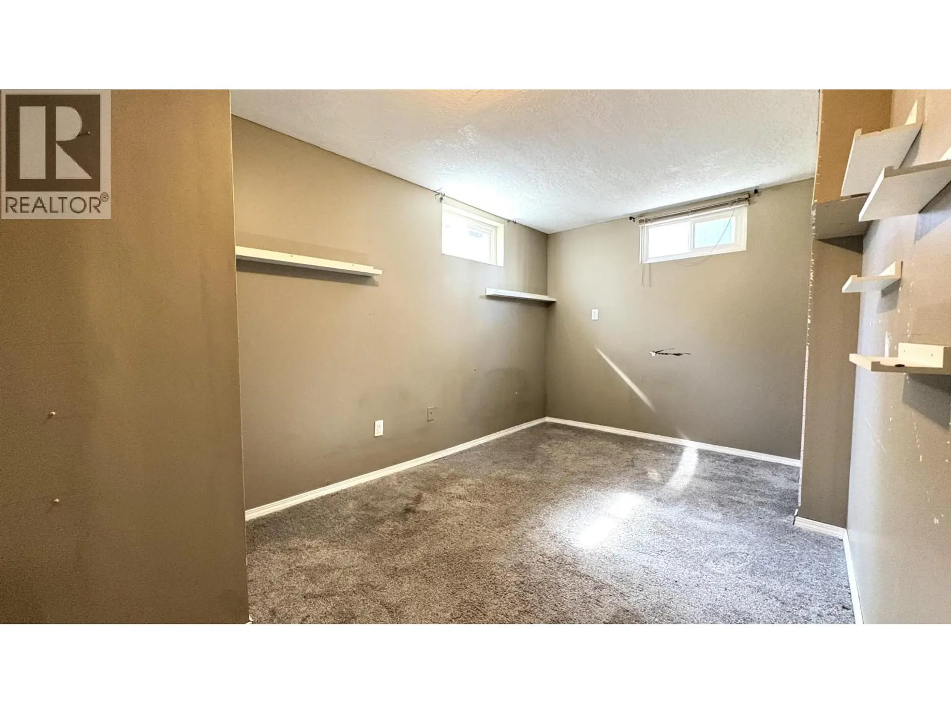 1298 GENEVIEVE CRESCENT - Image 11
