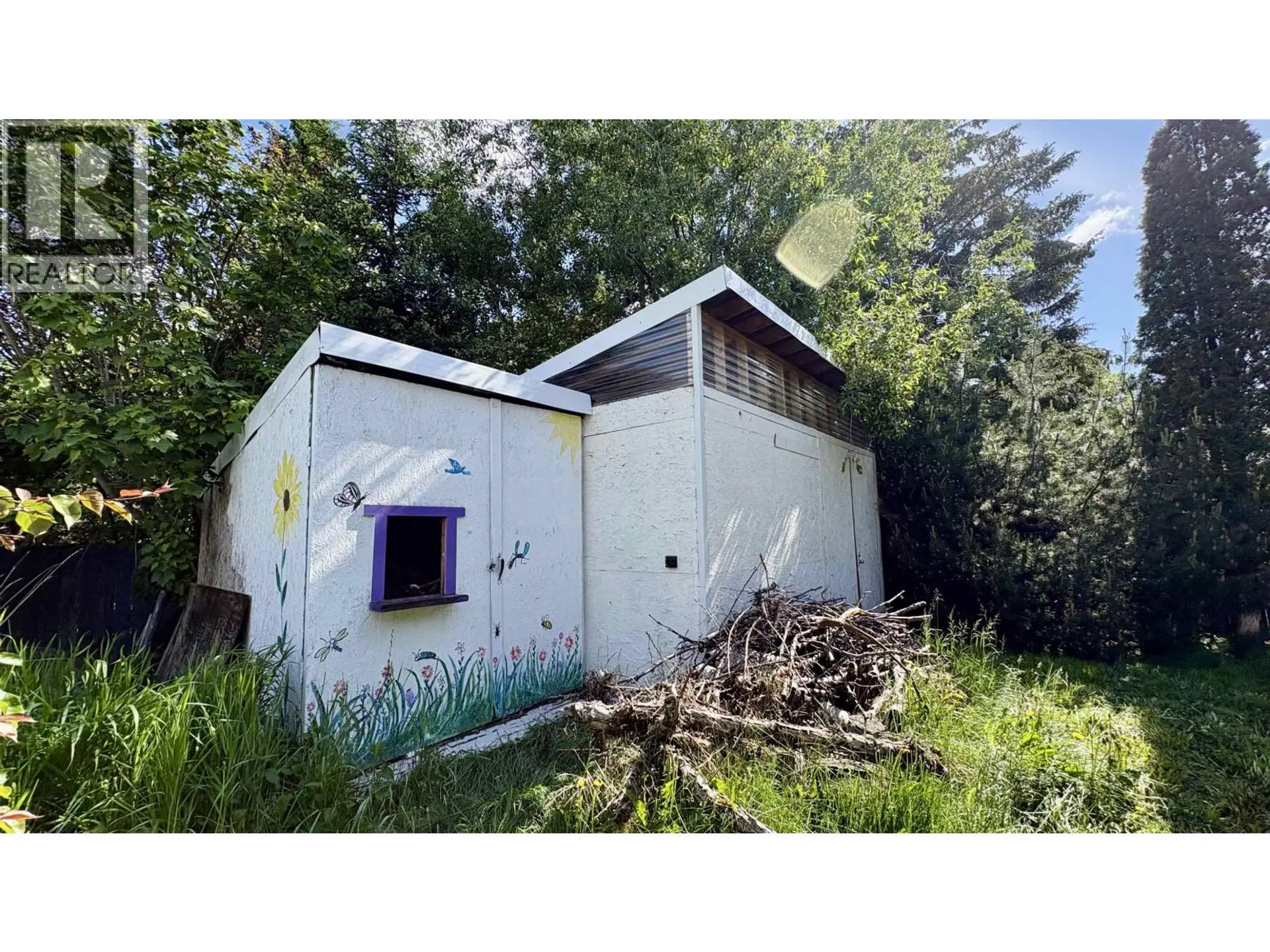 1298 GENEVIEVE CRESCENT - Image 3