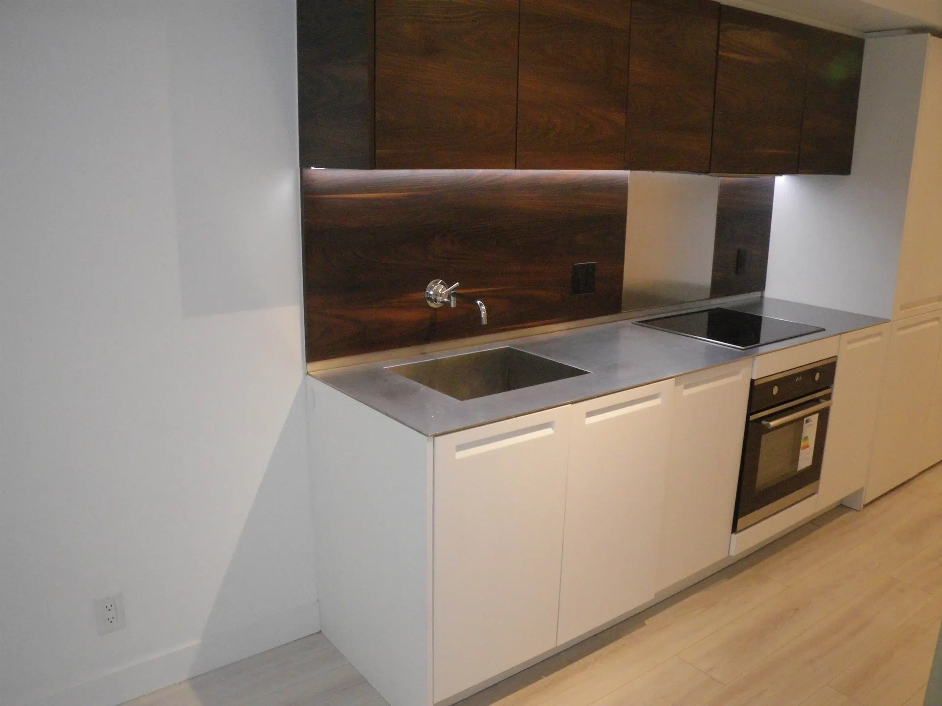 #501 1133 Hornby Street - Image 5