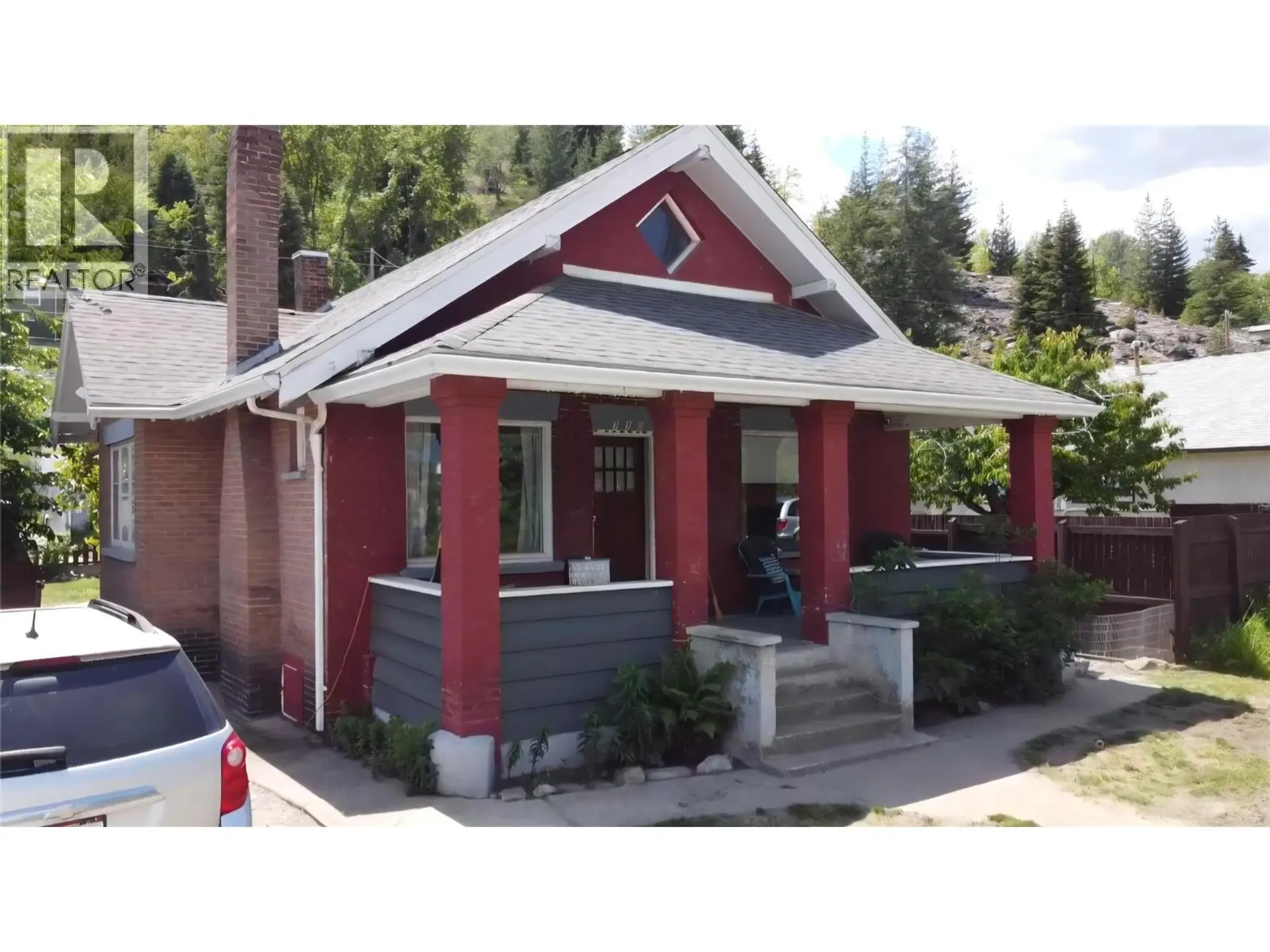 390 Binns Street - Image 2