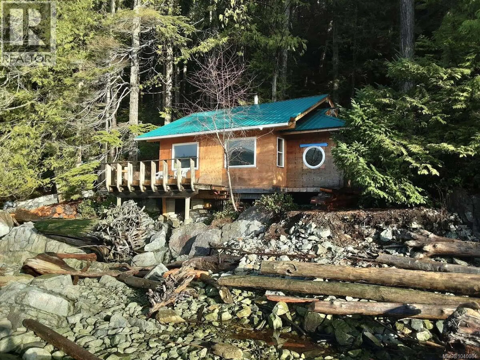 14 Rendezvous Island - Image 5