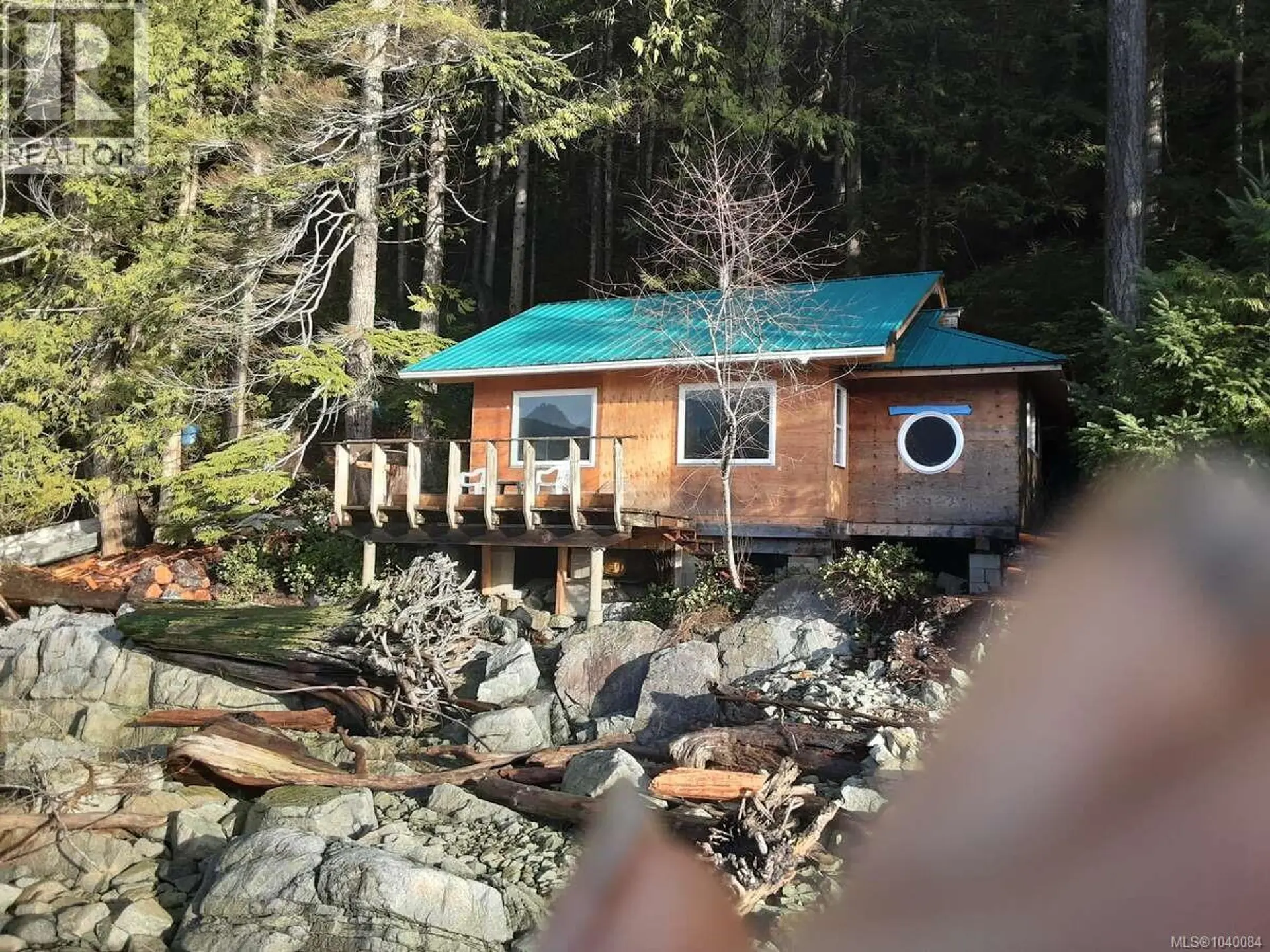 Property at 14 Rendezvous Island, Small Islands (Campbell River Area), BC