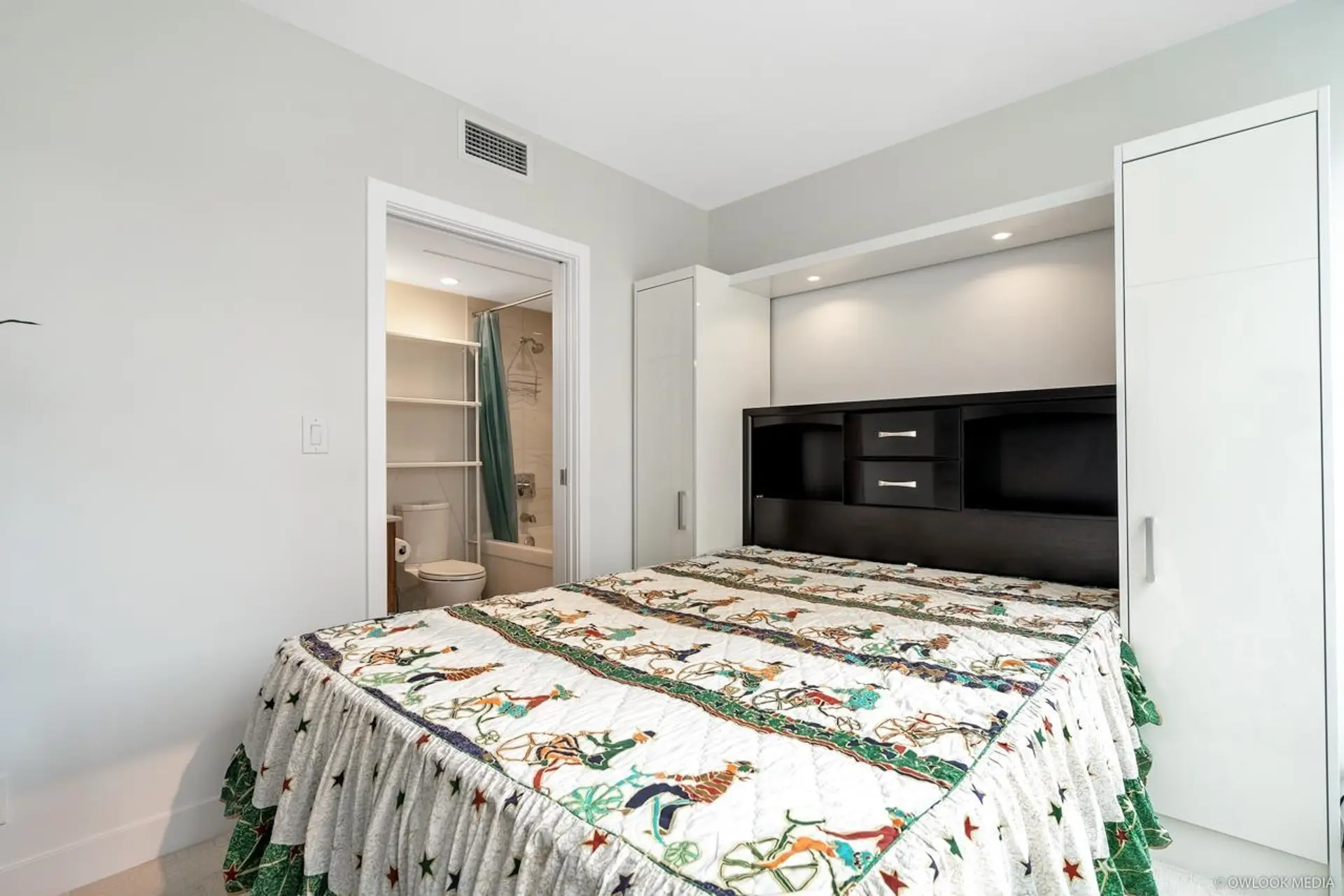 #502 1283 Howe Street - Image 6