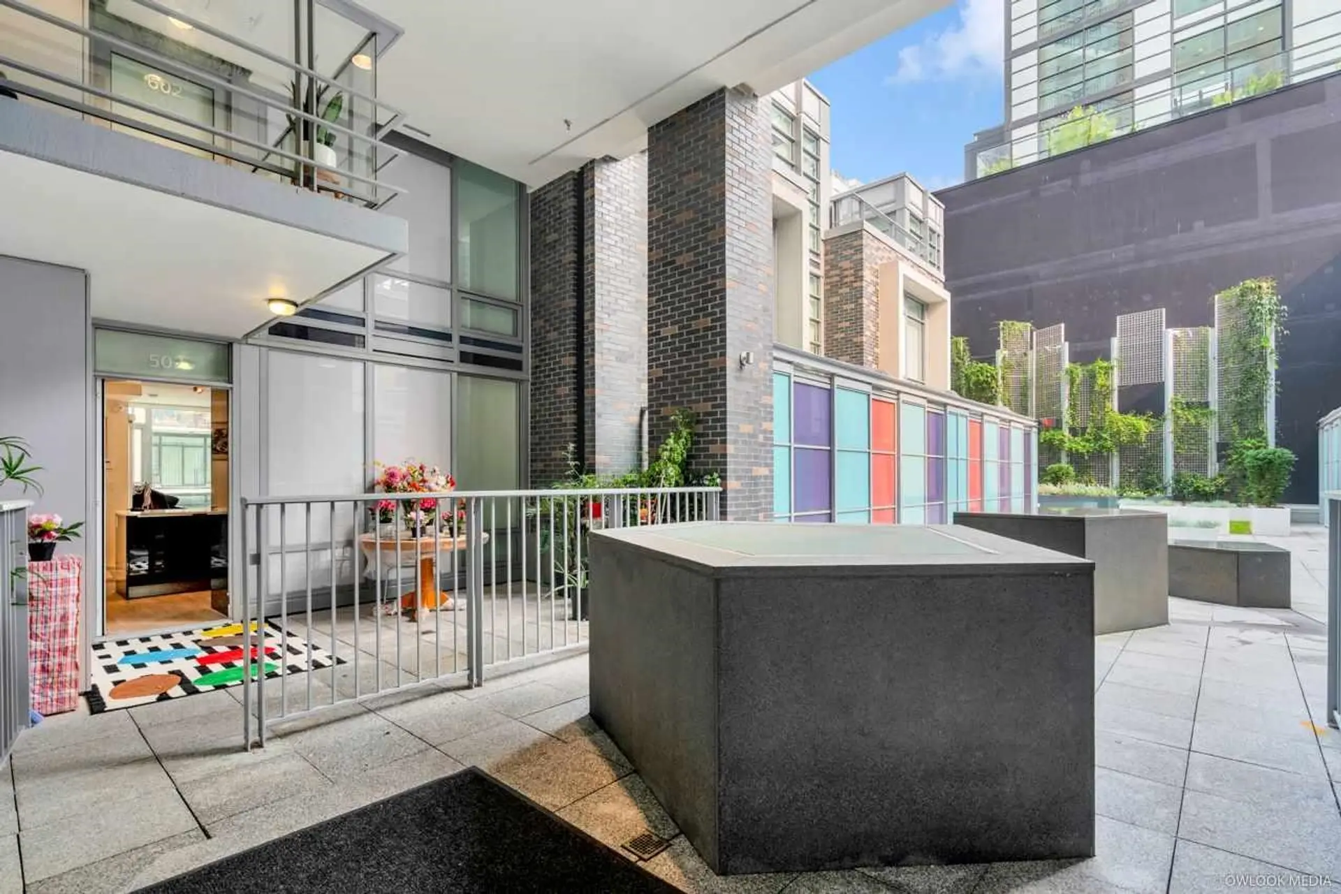 #502 1283 Howe Street - Image 17
