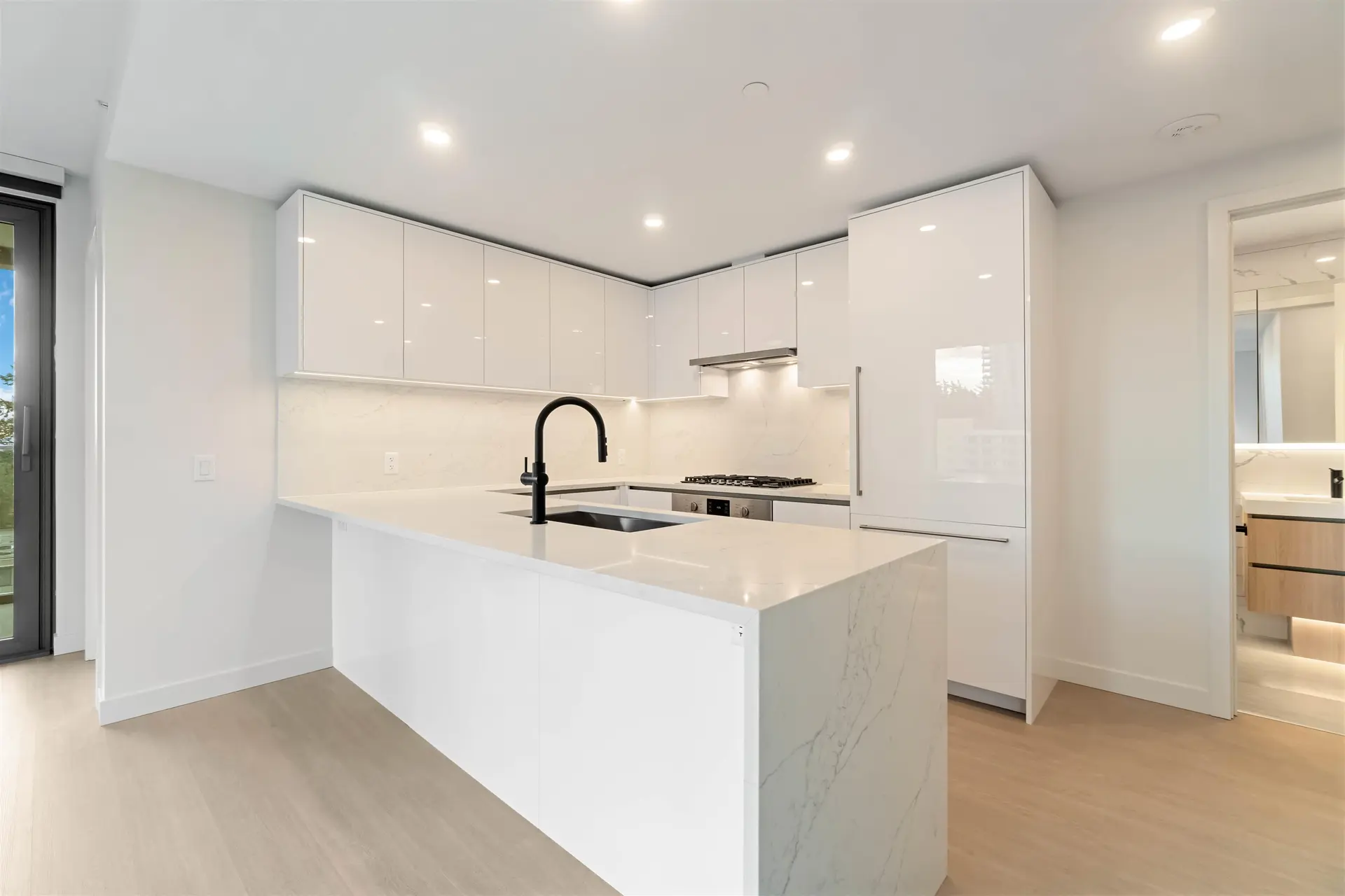 #404 5987 Wilson Avenue - Image 5