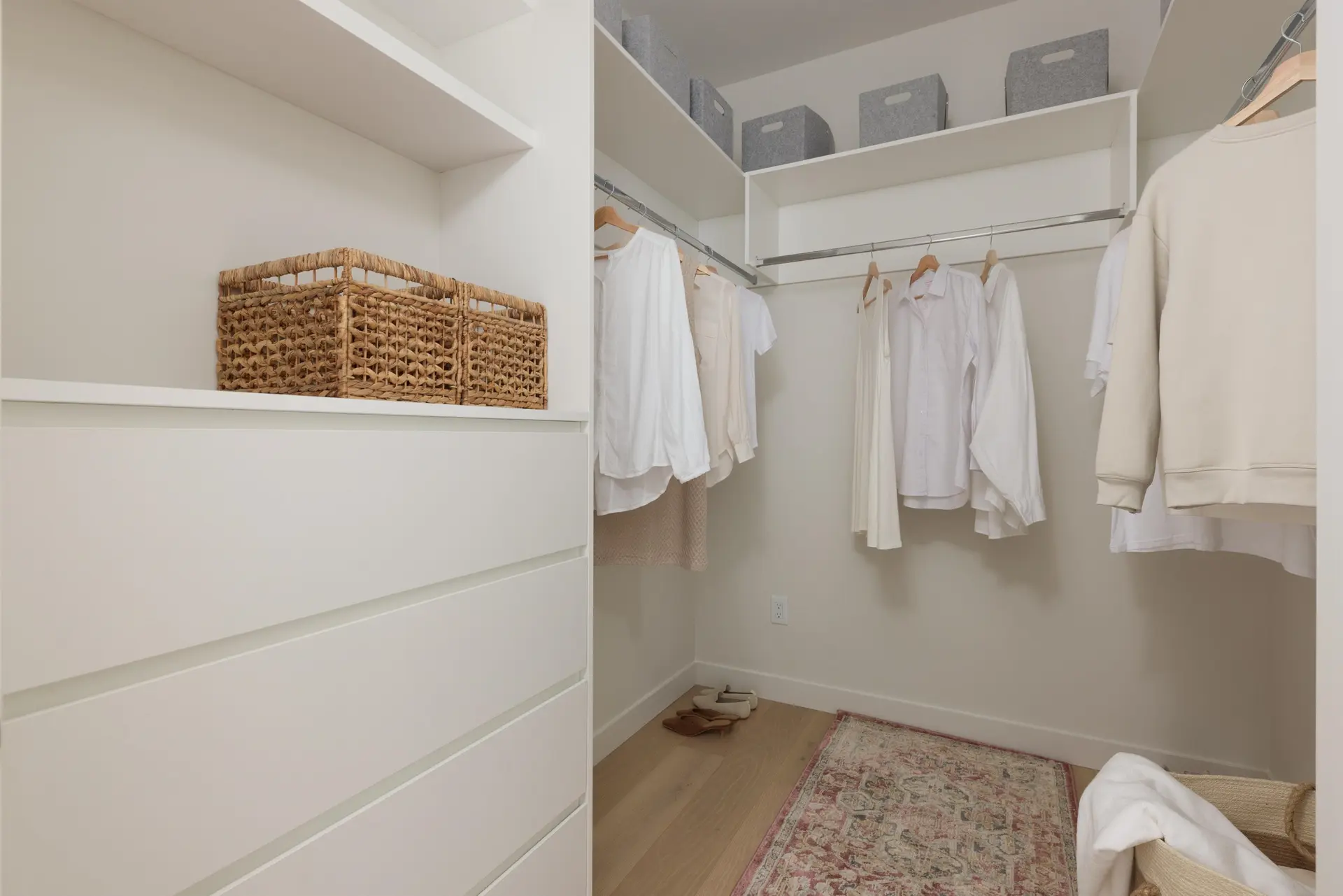 #1 595 E 49th Avenue - Image 12