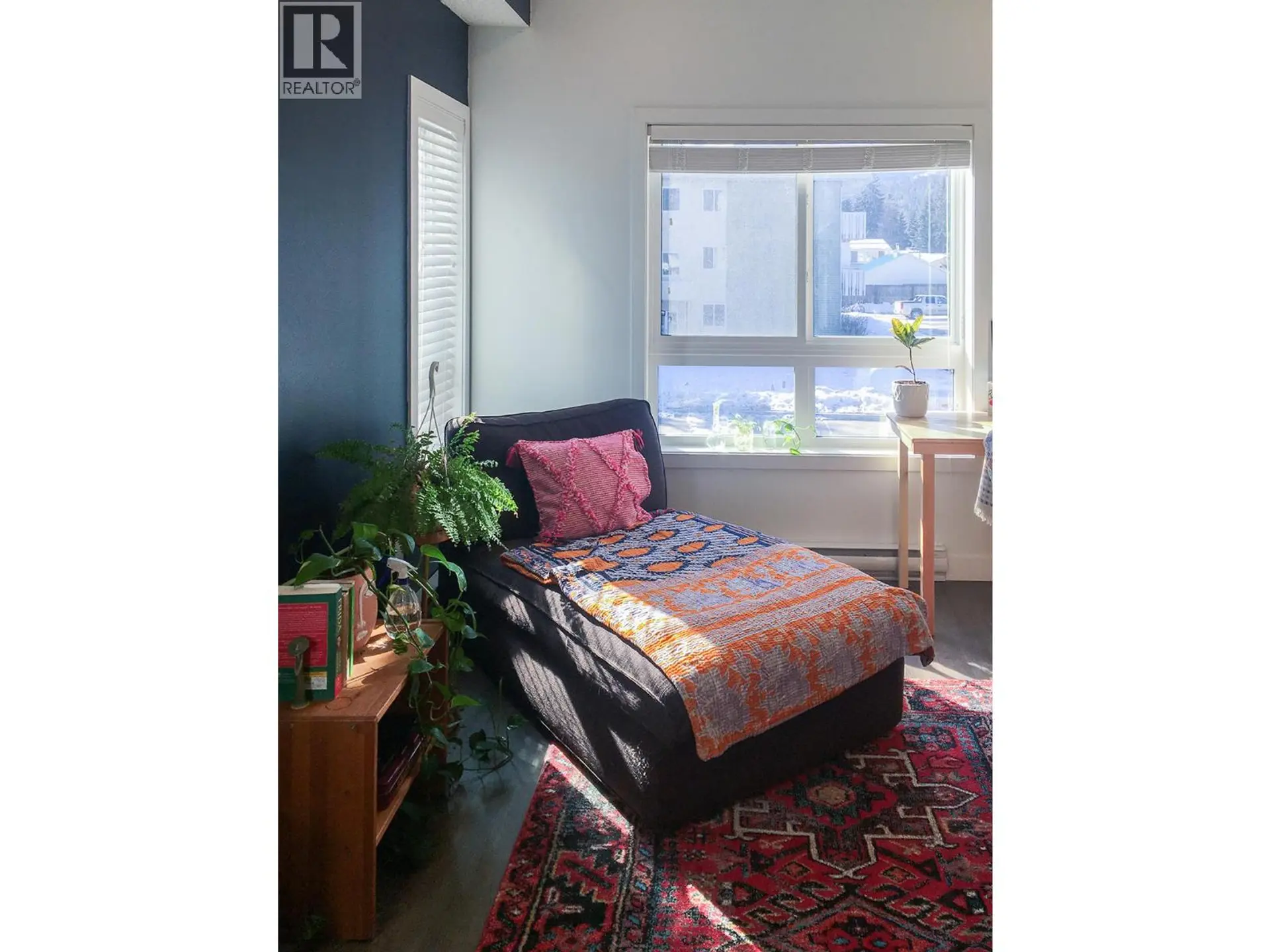 #1206 410 5TH Avenue - Image 4