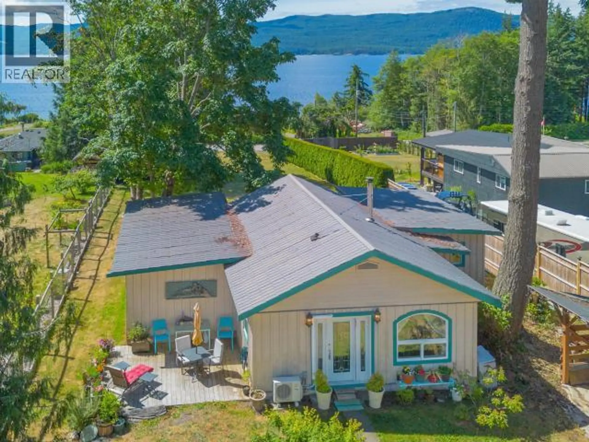 Property at 9904 VIEW ROAD, Powell River, BC