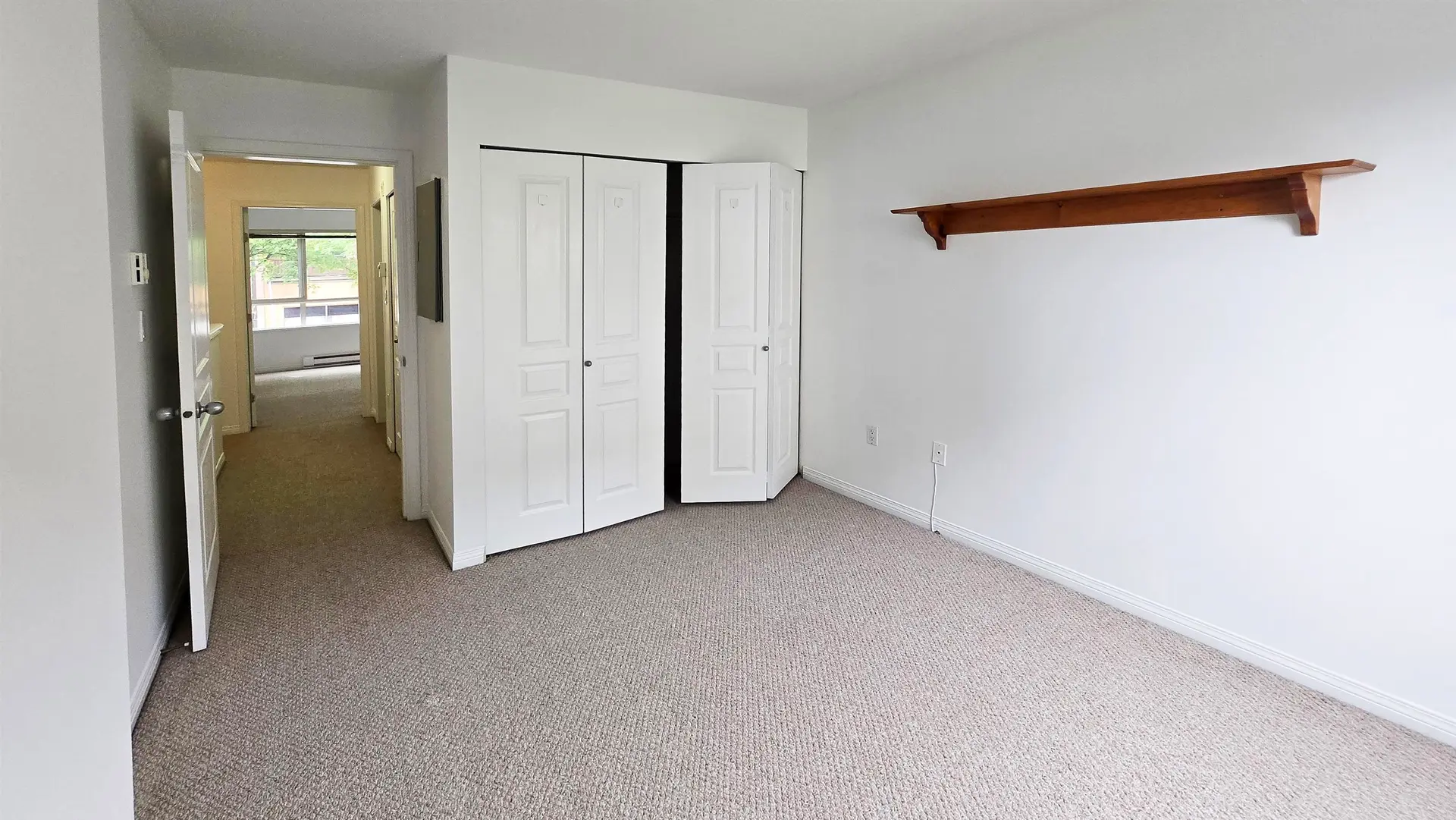 229 E 11th Avenue - Image 12