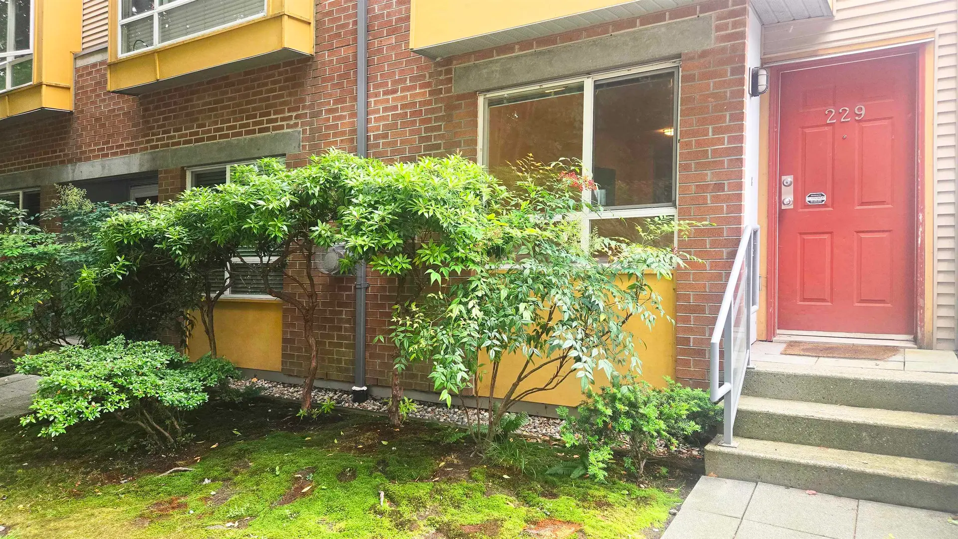 Property at 229 E 11th Avenue, Vancouver, BC