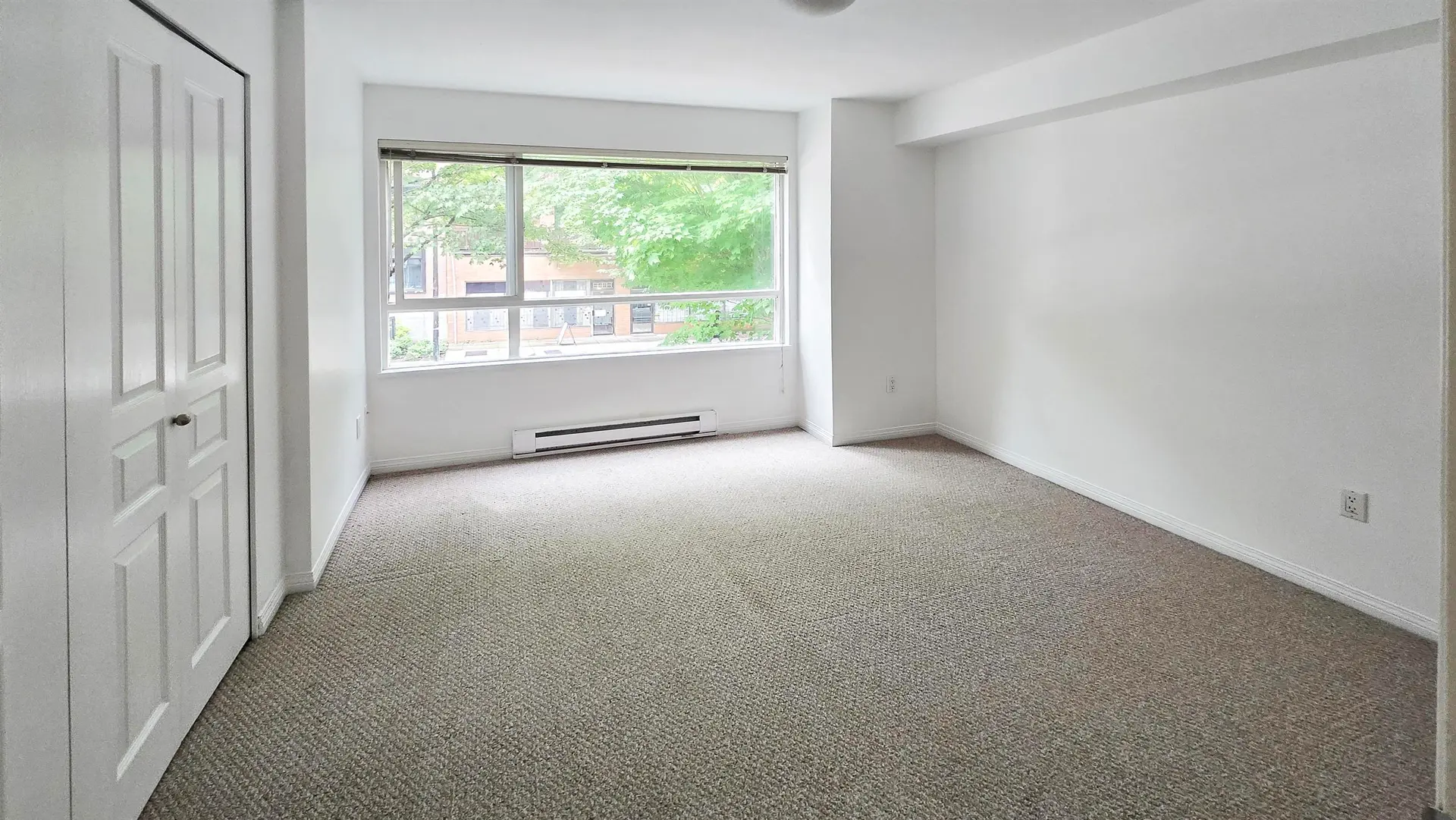 229 E 11th Avenue - Image 9
