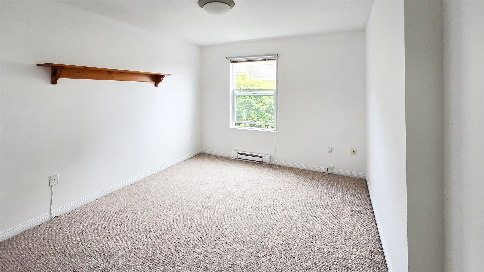 229 E 11th Avenue - Image 11