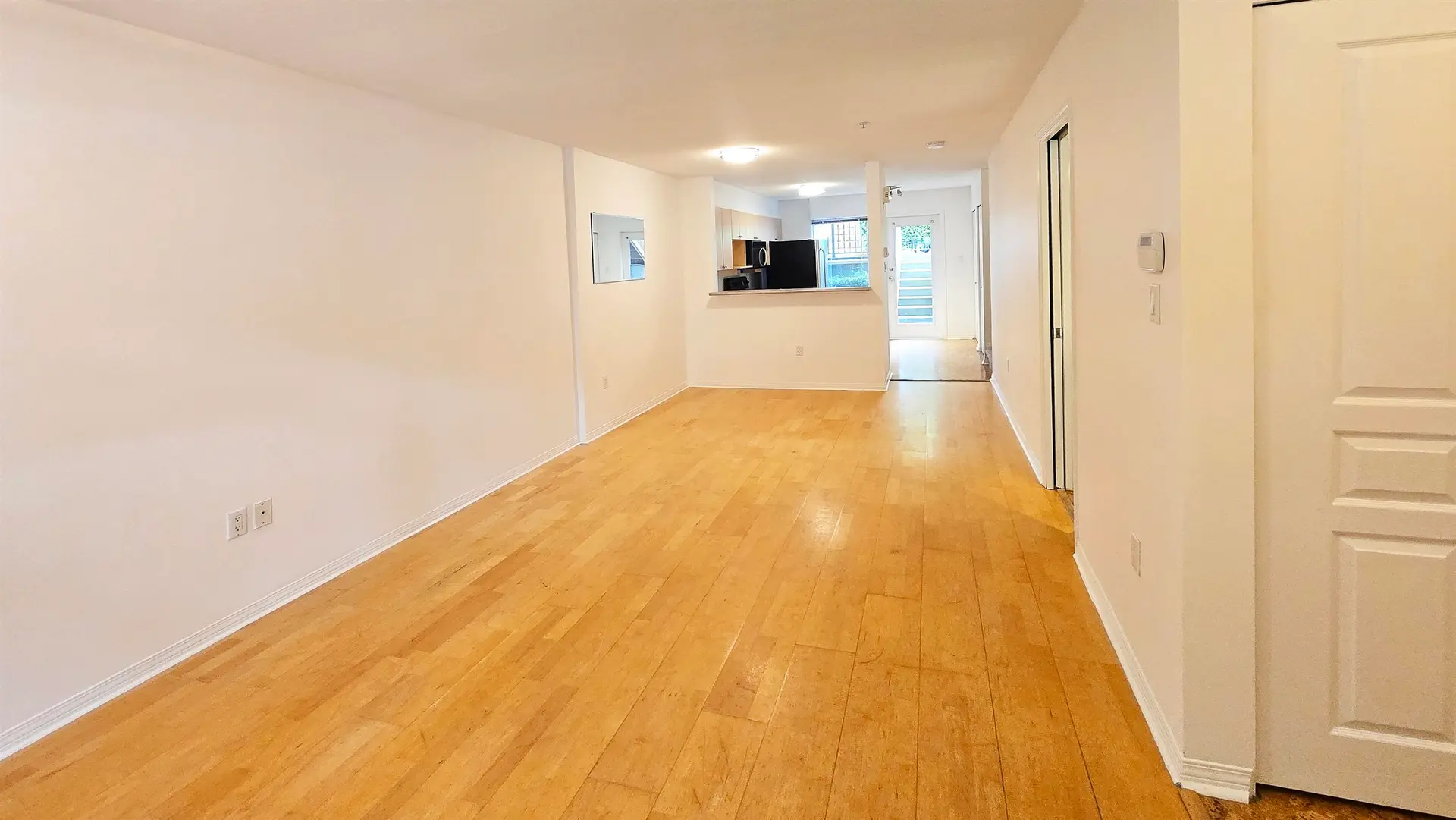 229 E 11th Avenue - Image 8