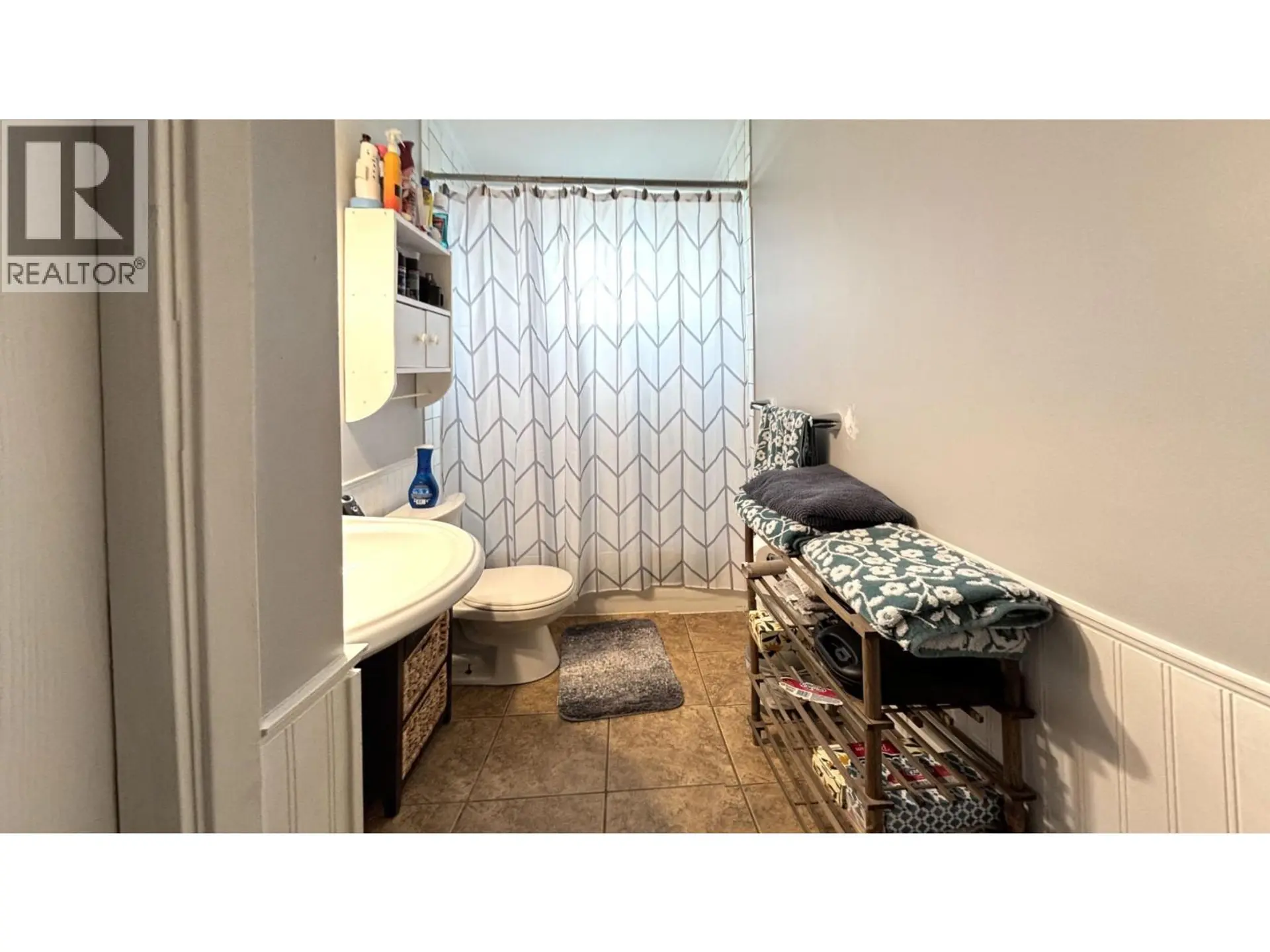 8924 88 STREET - Image 10