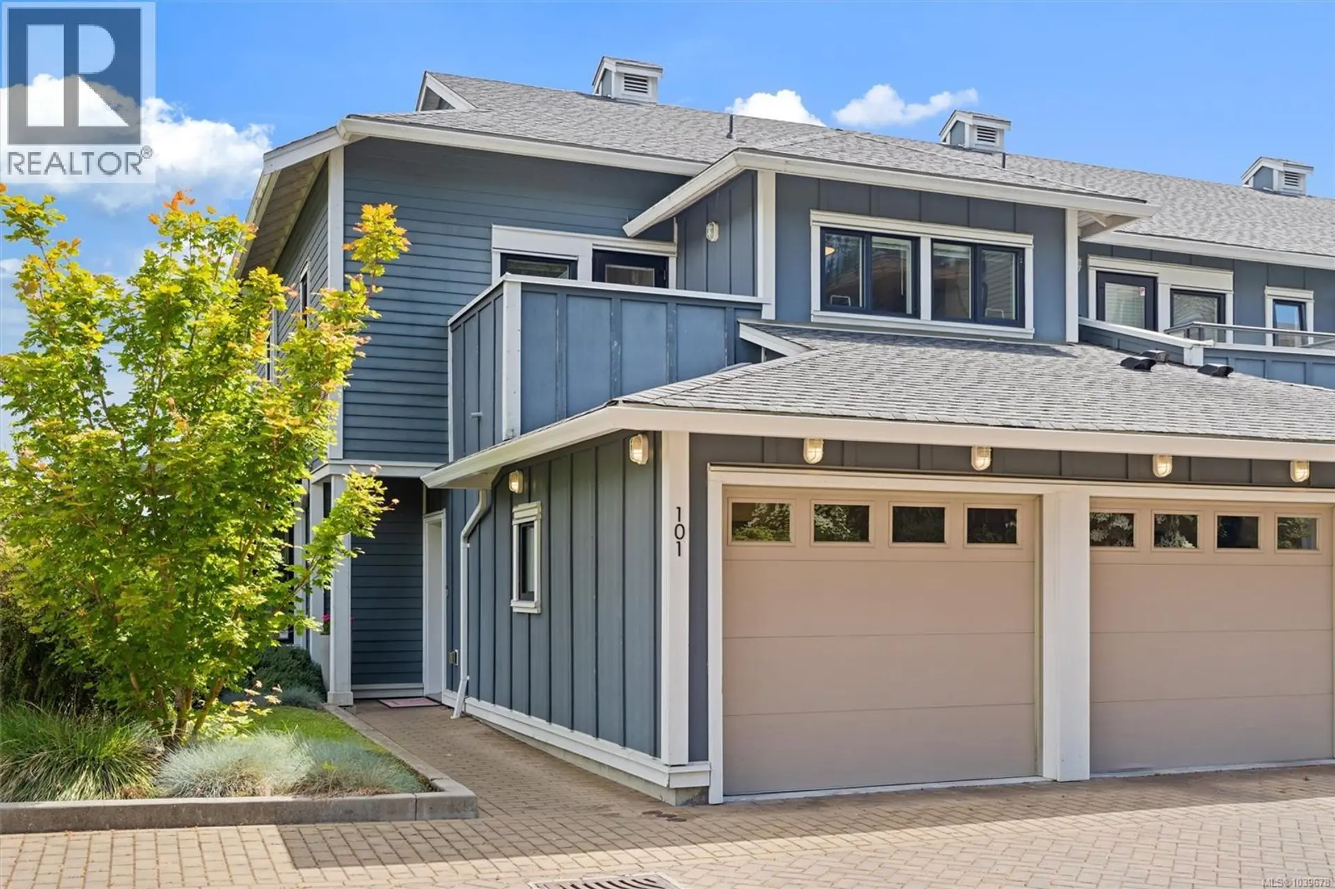 Property at #101 3916 Carey Rd, Saanich, BC