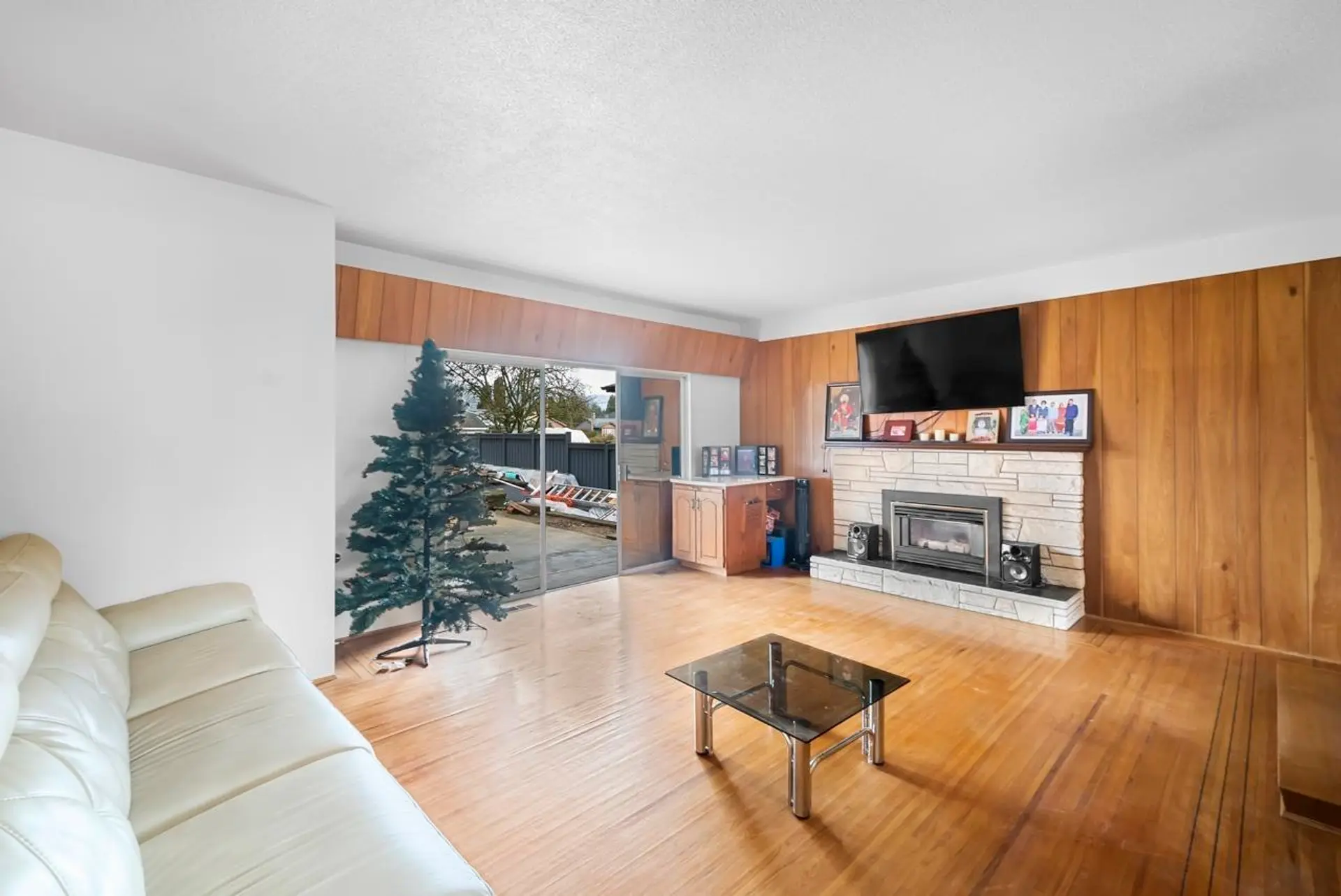 761 Cottonwood Avenue - Image 3