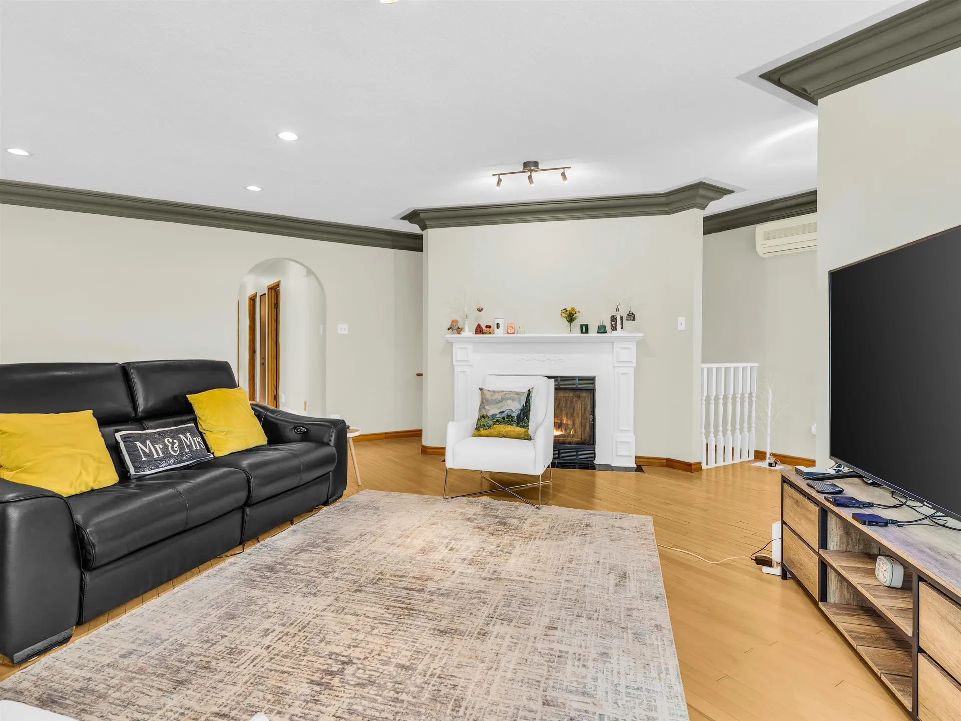 1264 Lasalle Place - Image 3